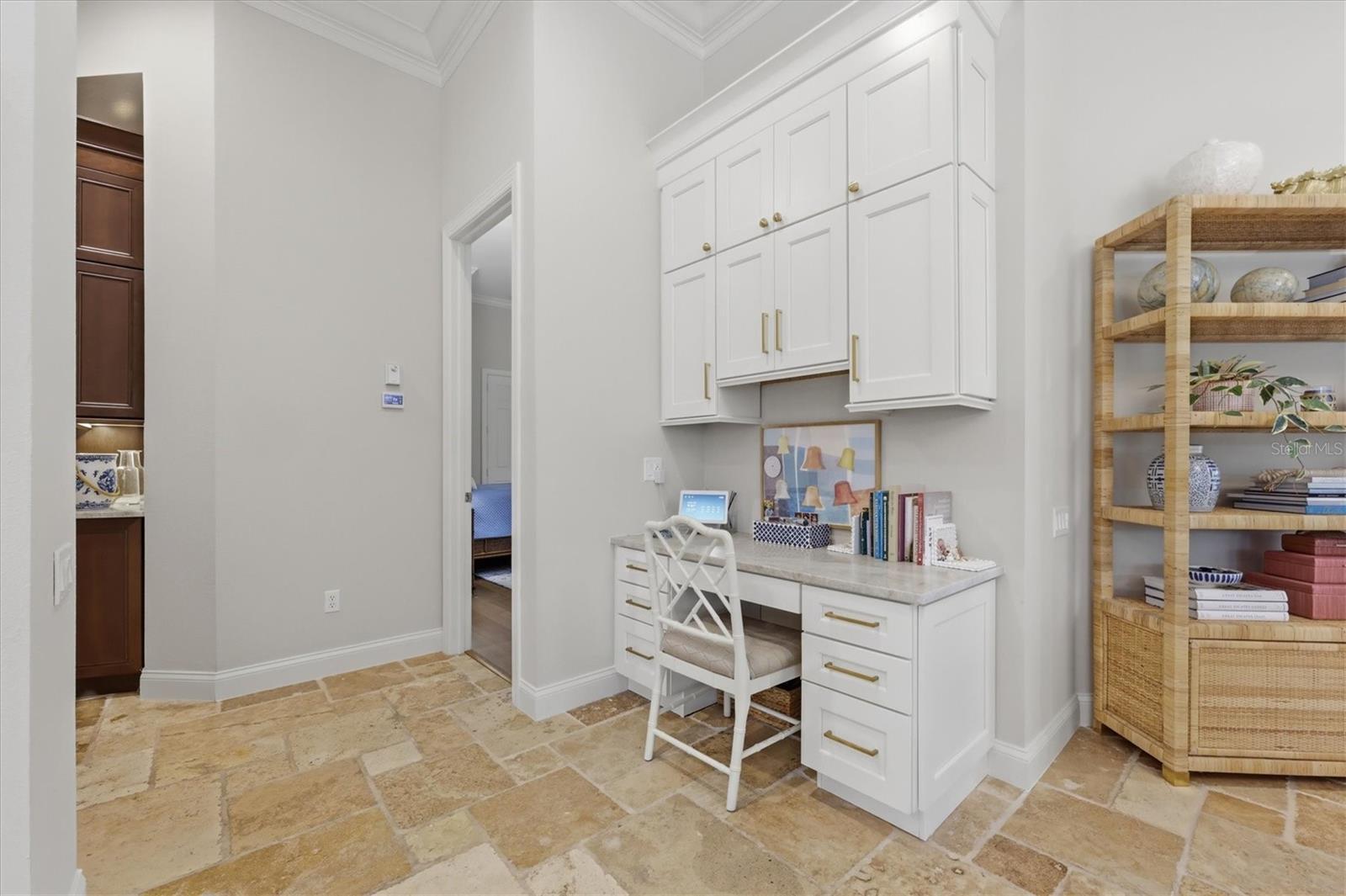3360 Founders Club Dr, Sarasota, FL 34240 — photo 21 of 86