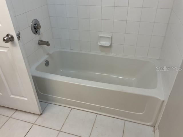5711 Bentgrass Dr #19-211, Sarasota, FL 34235 — photo 18 of 24
