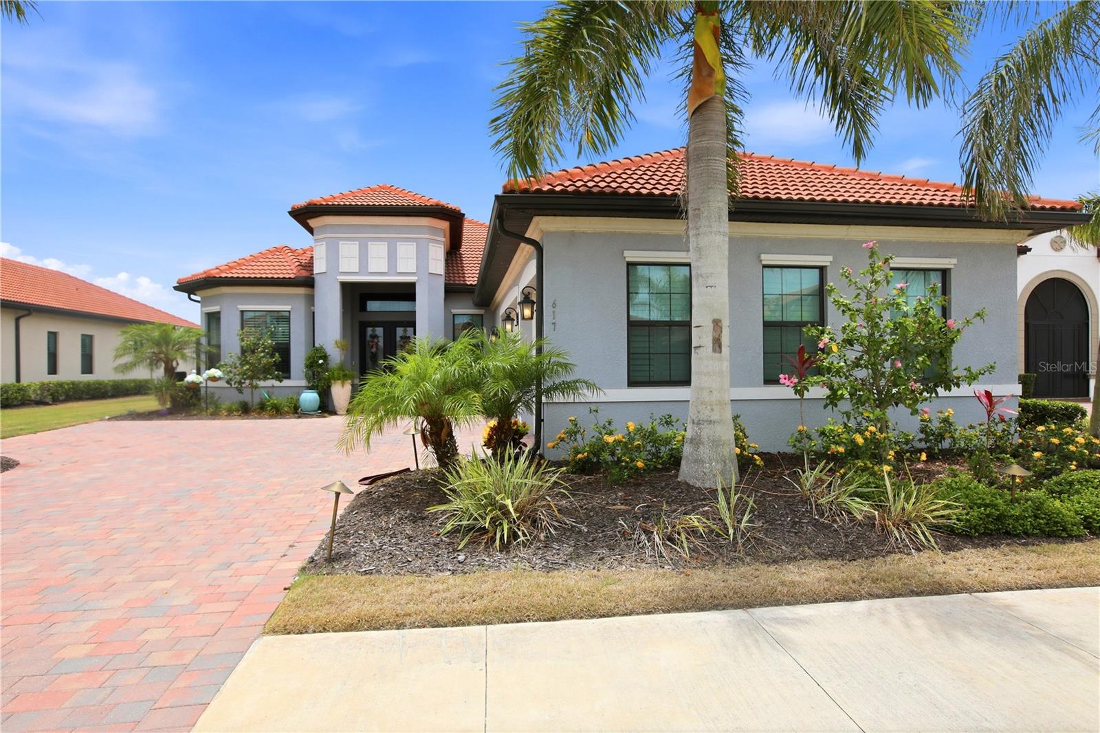 617 Maraviya Blvd, Nokomis, FL 34275 — photo 3 of 59