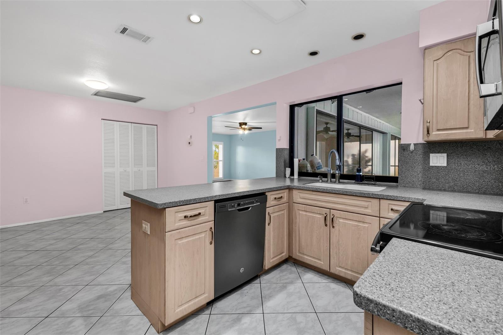 2399 Rio de Janeiro Ave, Punta Gorda, FL 33983 — photo 19 of 57