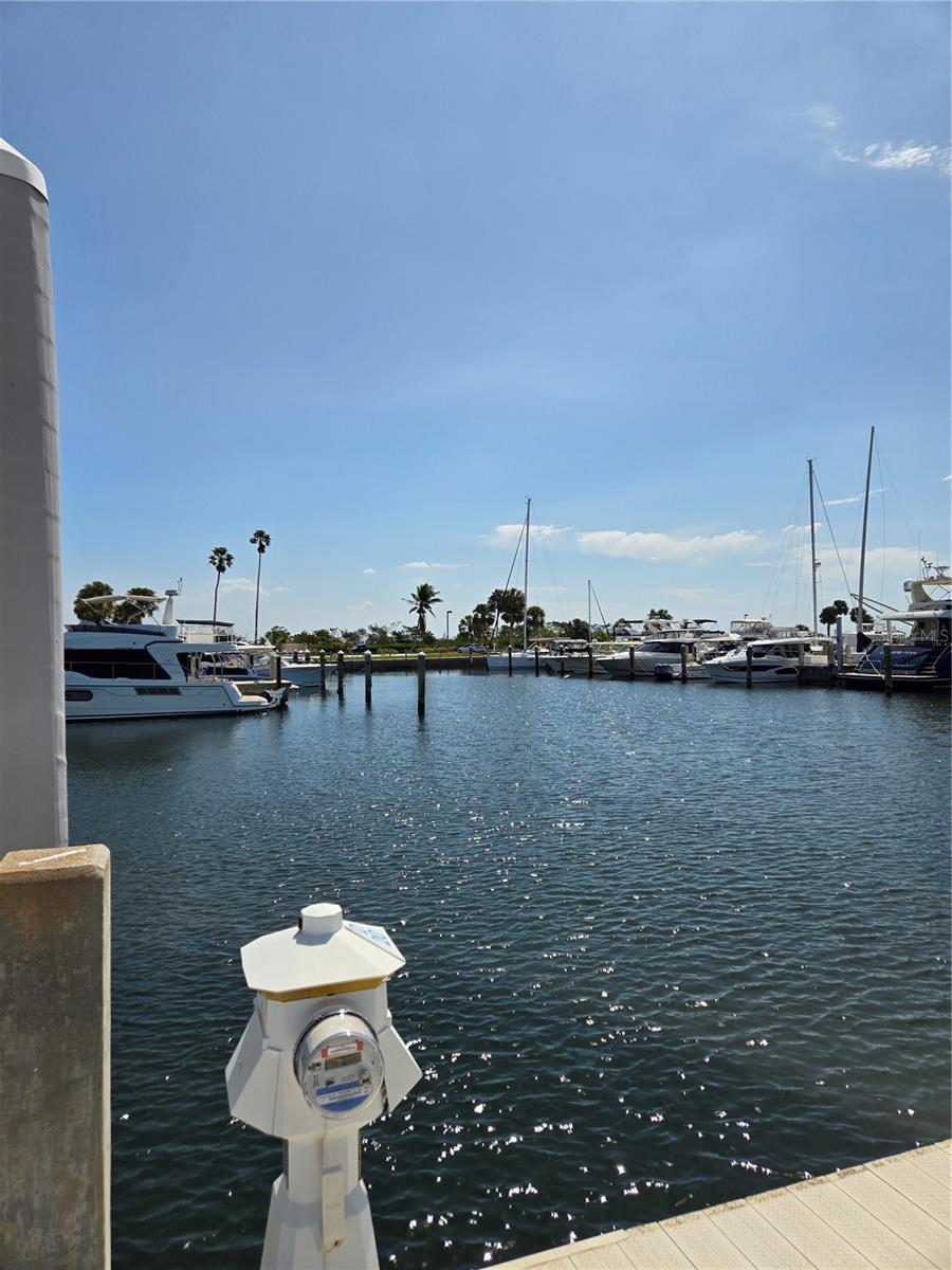 2800 Harbourside Dr #D-16, Longboat Key, FL 34228 — photo 6 of 19