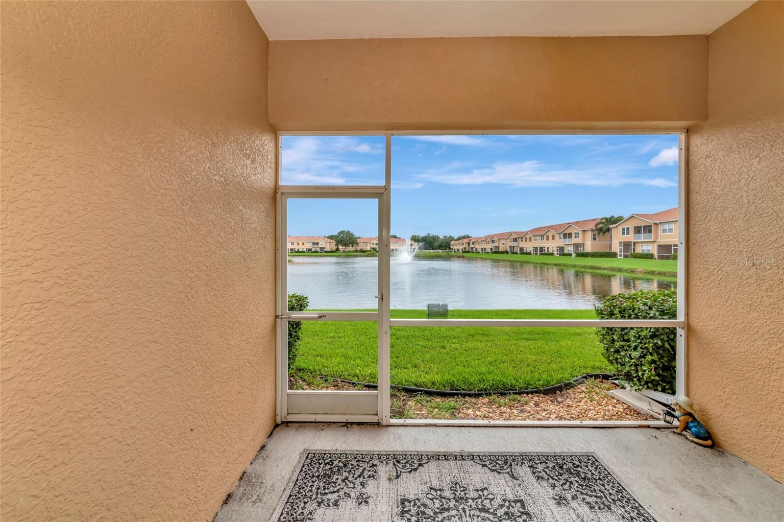 3426 Parkridge Cir #34-105, Sarasota, FL 34243 — photo 25 of 37