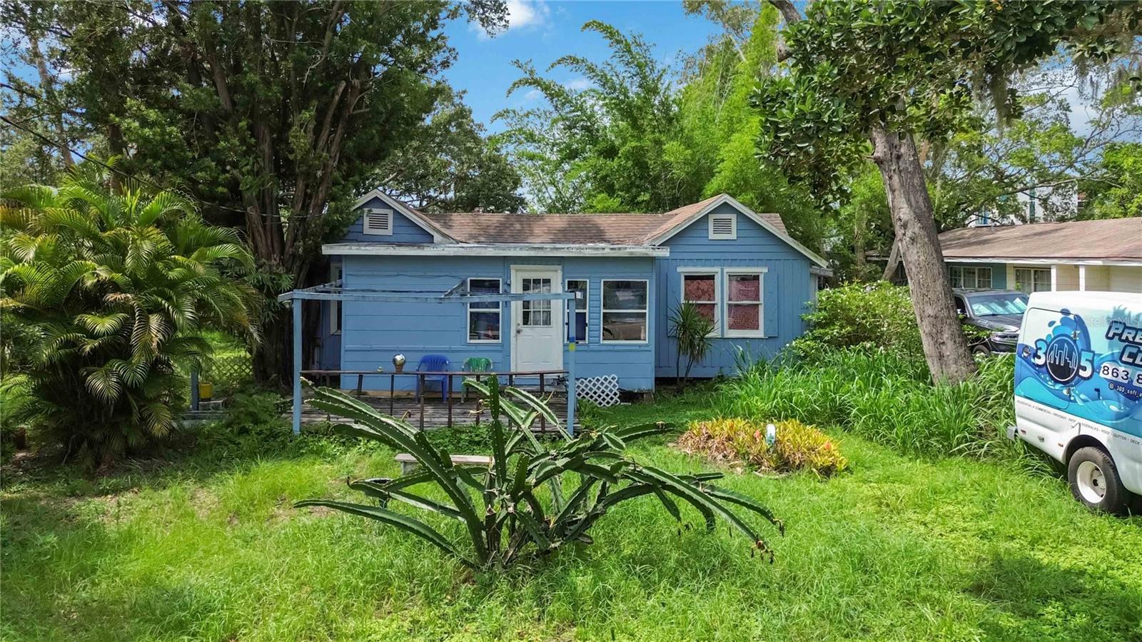 2126 Olentary St, Sarasota, FL 34231 — photo 7 of 8