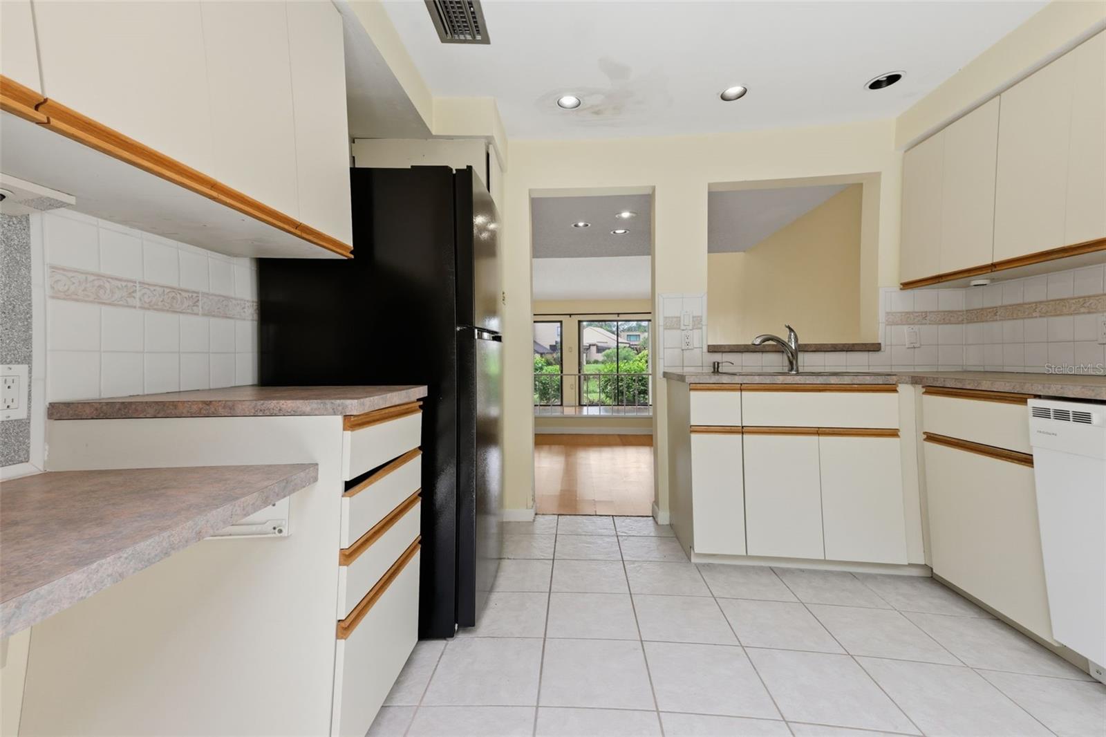 3813 Fishing Trl #62, Sarasota, FL 34235 — photo 14 of 42