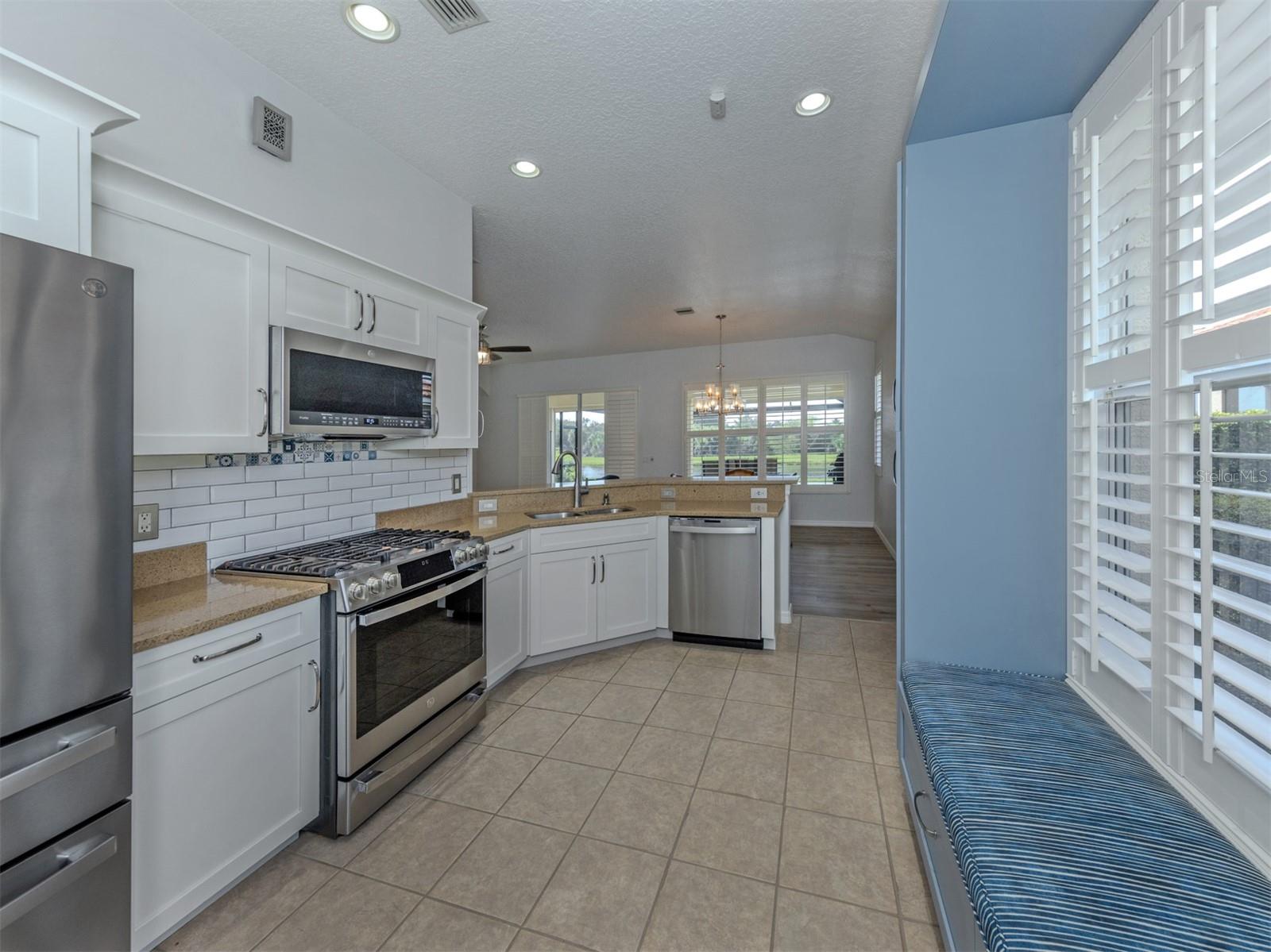 129 Treviso Ct, Nokomis, FL 34275 — photo 12 of 64