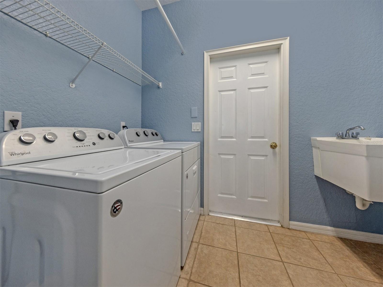 129 Treviso Ct, Nokomis, FL 34275 — photo 23 of 64