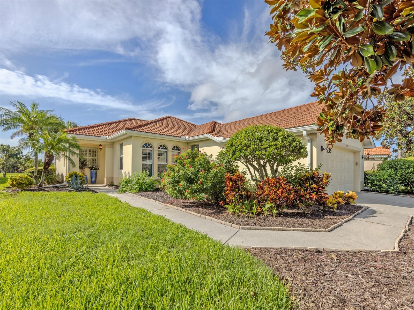 129 Treviso Ct, Nokomis, FL 34275 — photo 6 of 64