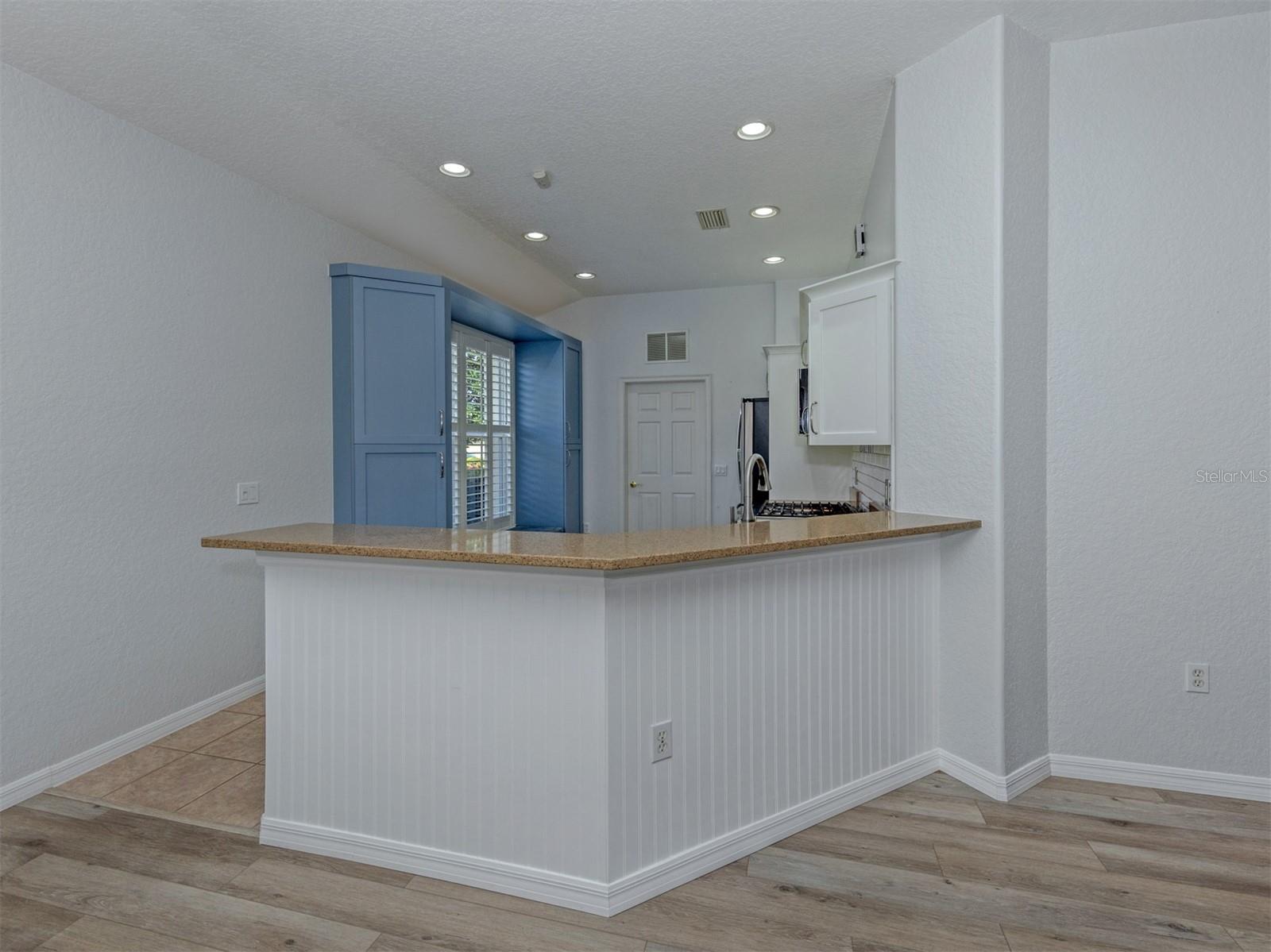 129 Treviso Ct, Nokomis, FL 34275 — photo 9 of 64