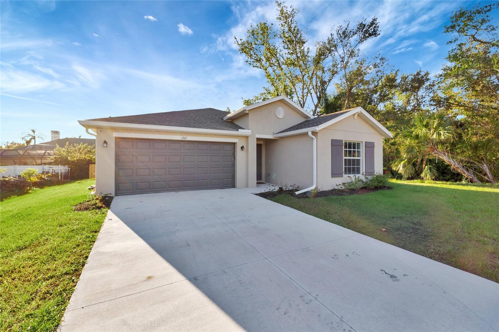 1207 Sheehan Blvd, Port Charlotte, FL 33952 — photo 2 of 38