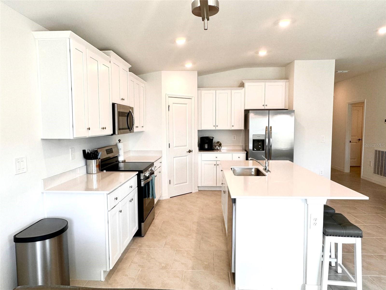 1207 Sheehan Blvd, Port Charlotte, FL 33952 — photo 14 of 38
