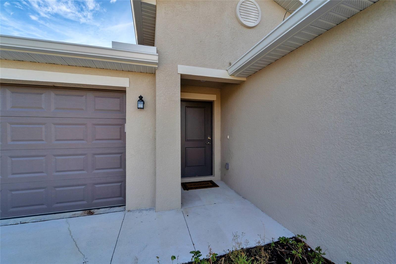 1207 Sheehan Blvd, Port Charlotte, FL 33952 — photo 3 of 38