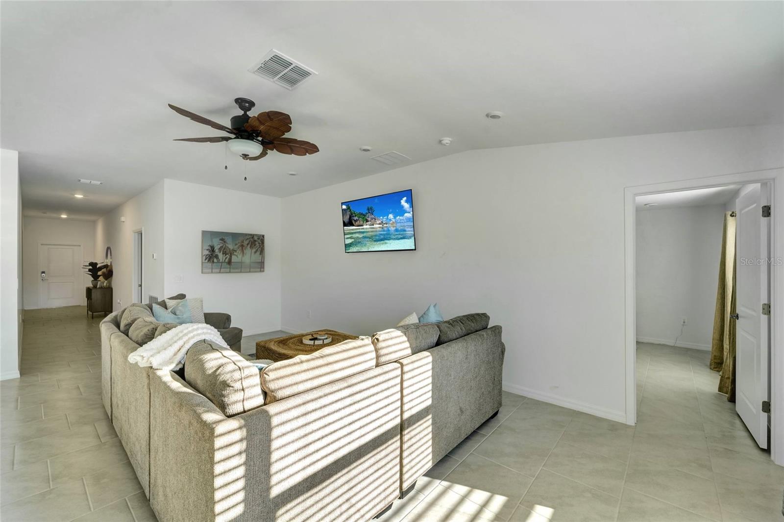 1207 Sheehan Blvd, Port Charlotte, FL 33952 — photo 8 of 38