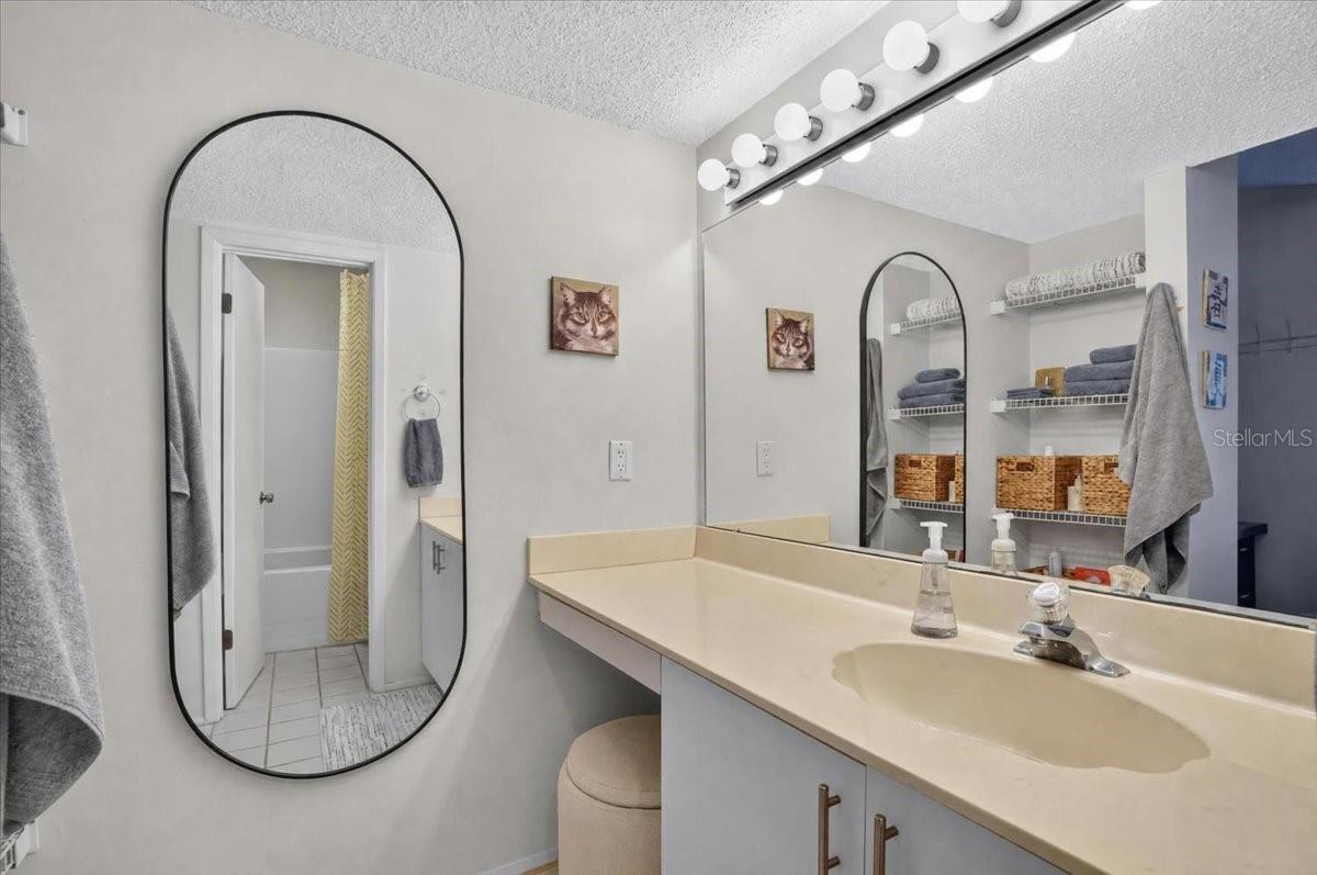 4001 Beneva Rd, #310, Sarasota, FL 34233