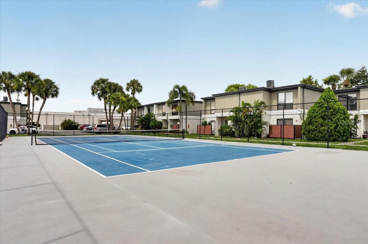 4001 Beneva Rd, #310, Sarasota, FL 34233