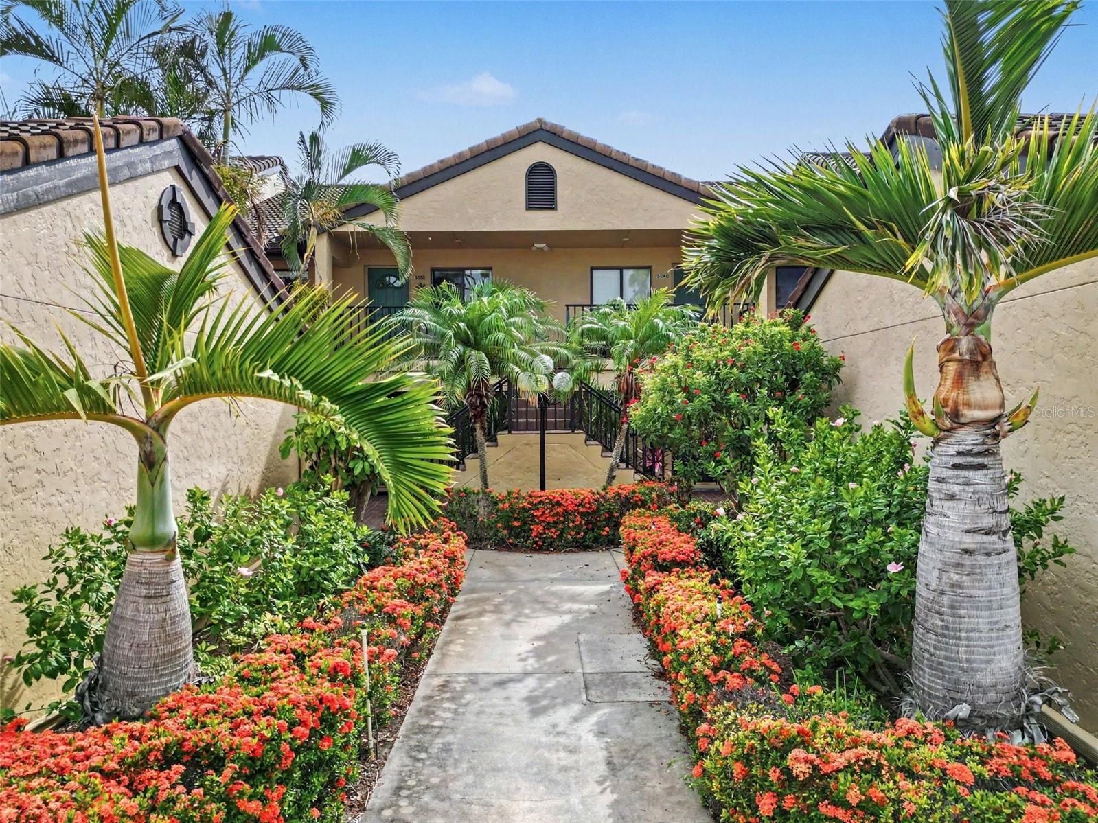 5652 Ashton Lake Dr #5652, Sarasota, FL 34231 — photo 1 of 51