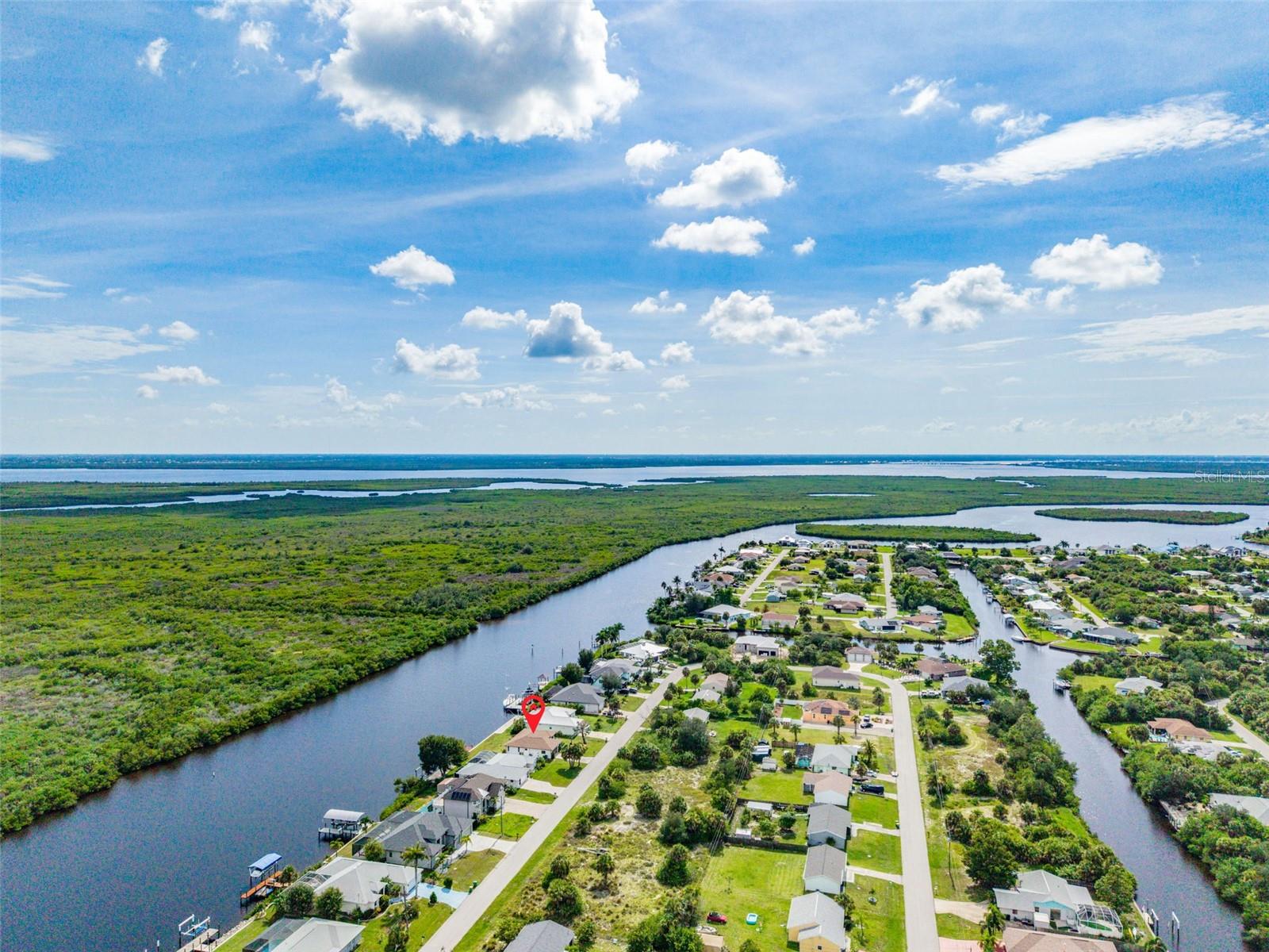 Prime Location on Wide Canal and Sail Boat Access