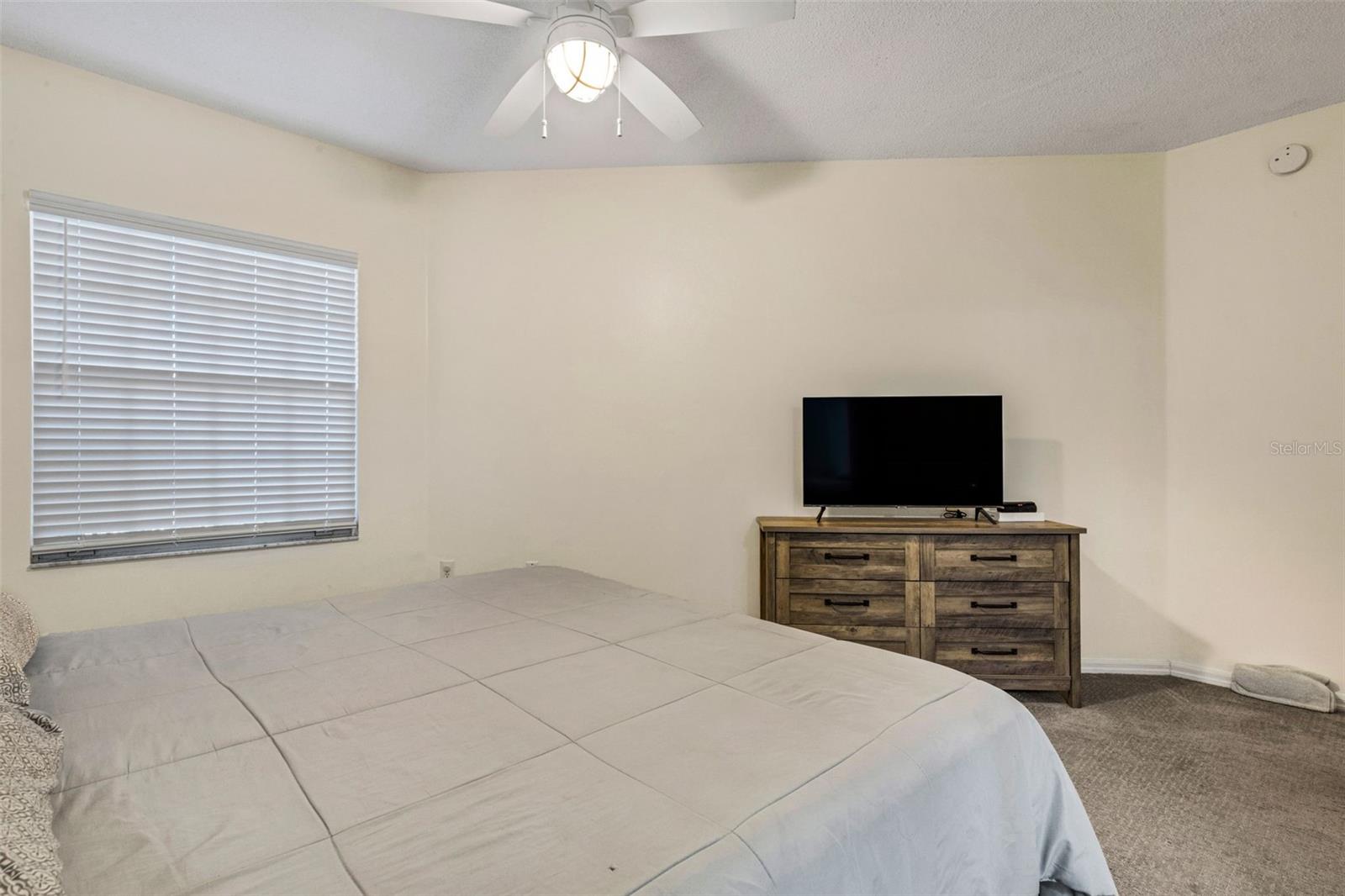 5601 Bentgrass Dr #10-202, Sarasota, FL 34235 — photo 20 of 41