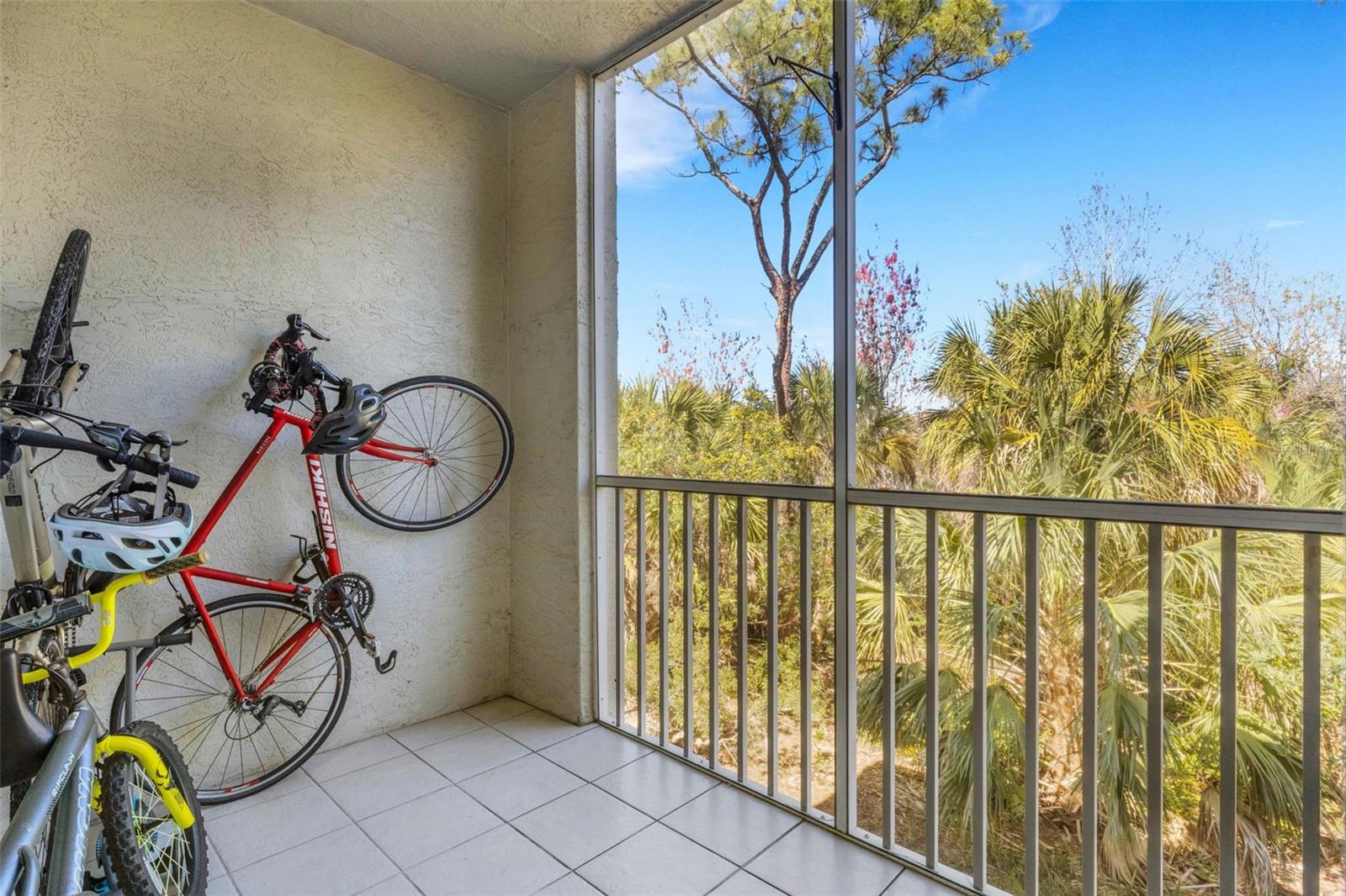 5601 Bentgrass Dr #10-202, Sarasota, FL 34235 — photo 27 of 41