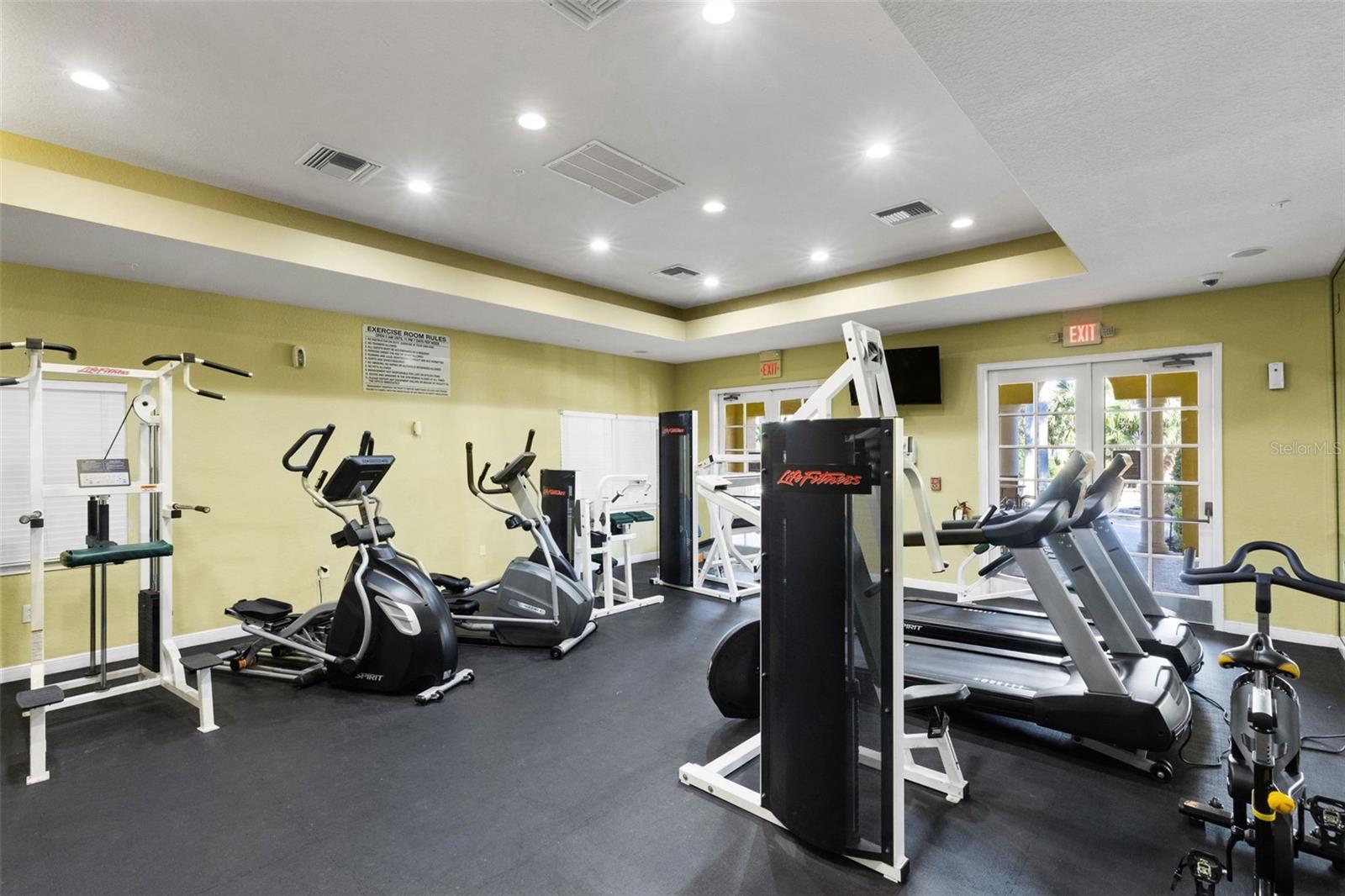 5601 Bentgrass Dr #10-202, Sarasota, FL 34235 — photo 38 of 41