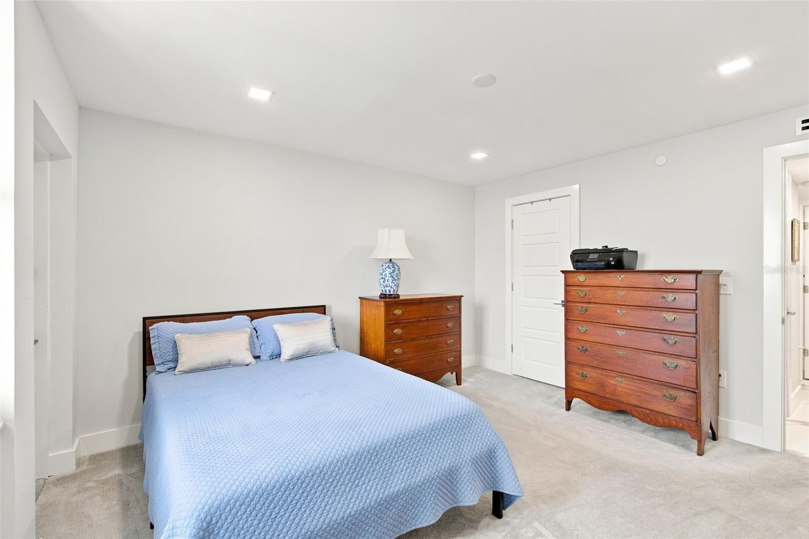 770 S Palm Ave #1804, Sarasota, FL 34236 — photo 37 of 57
