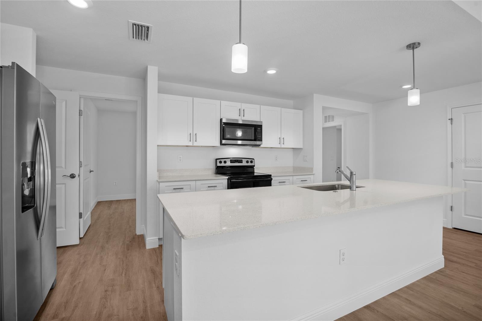 23377 Avacado Ave, Port Charlotte, FL 33980 — photo 3 of 11