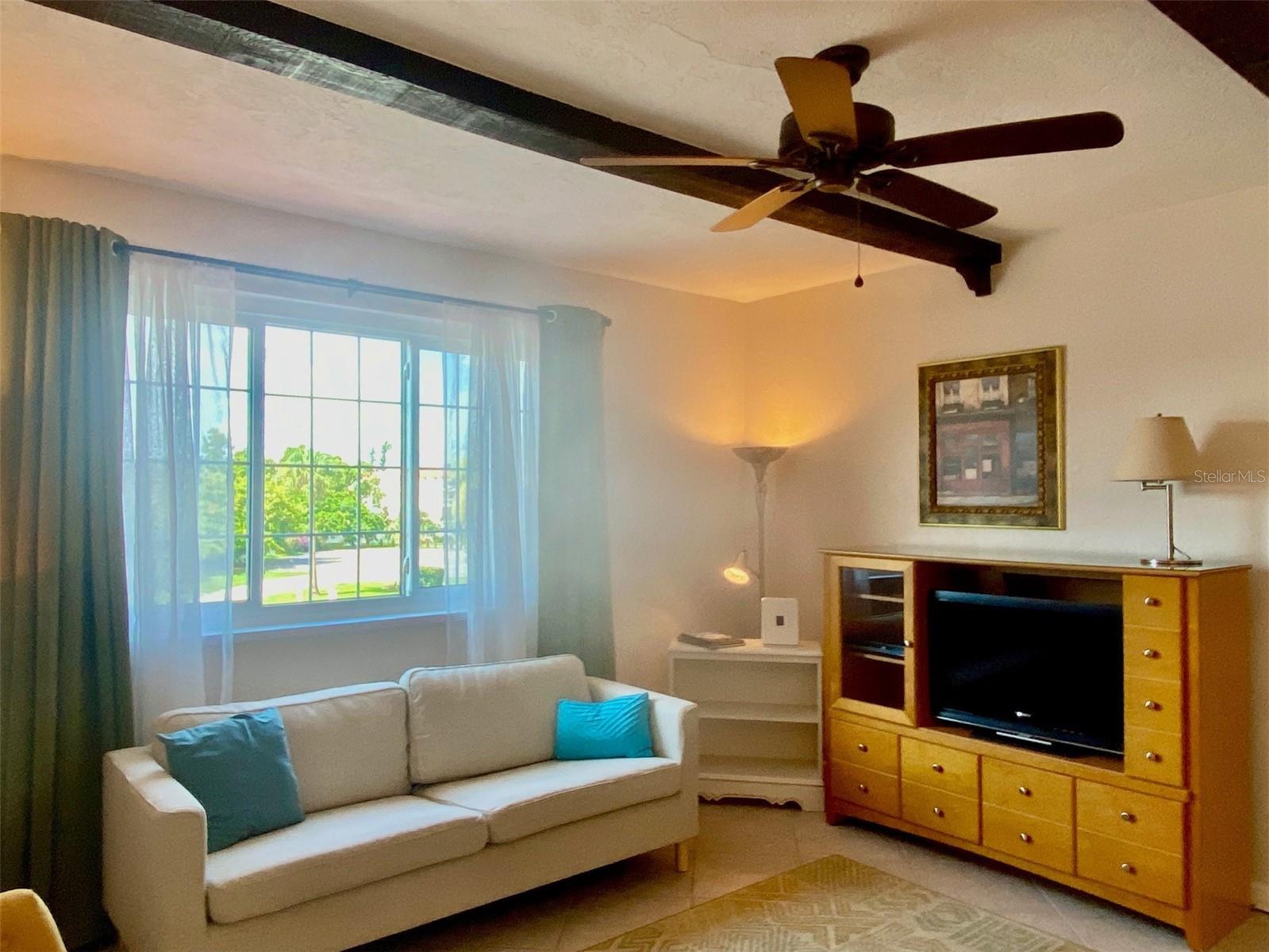 238 Tampa Ave W #6B, Venice, FL 34285 — photo 2 of 35