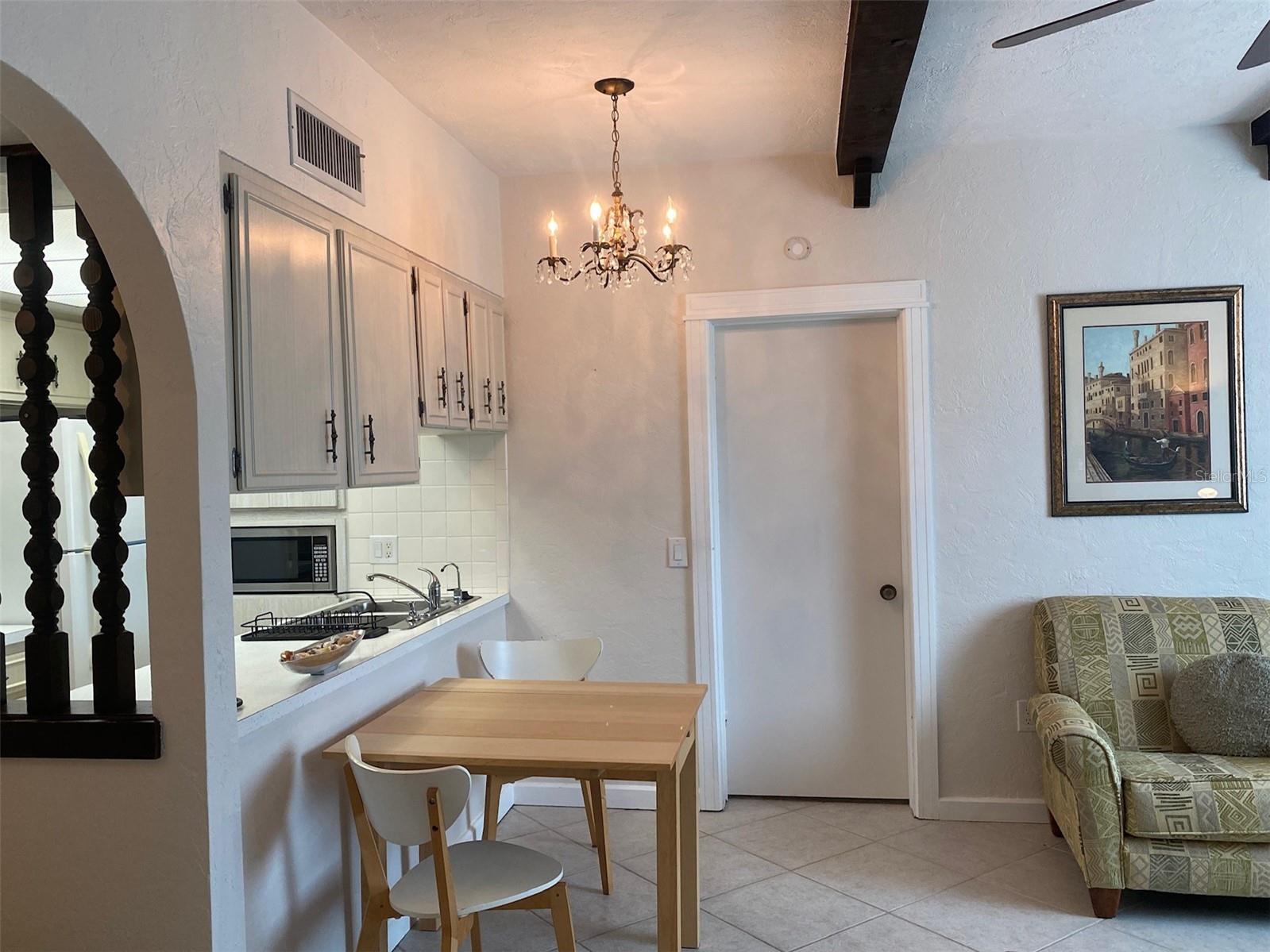 238 Tampa Ave W #6B, Venice, FL 34285 — photo 12 of 35