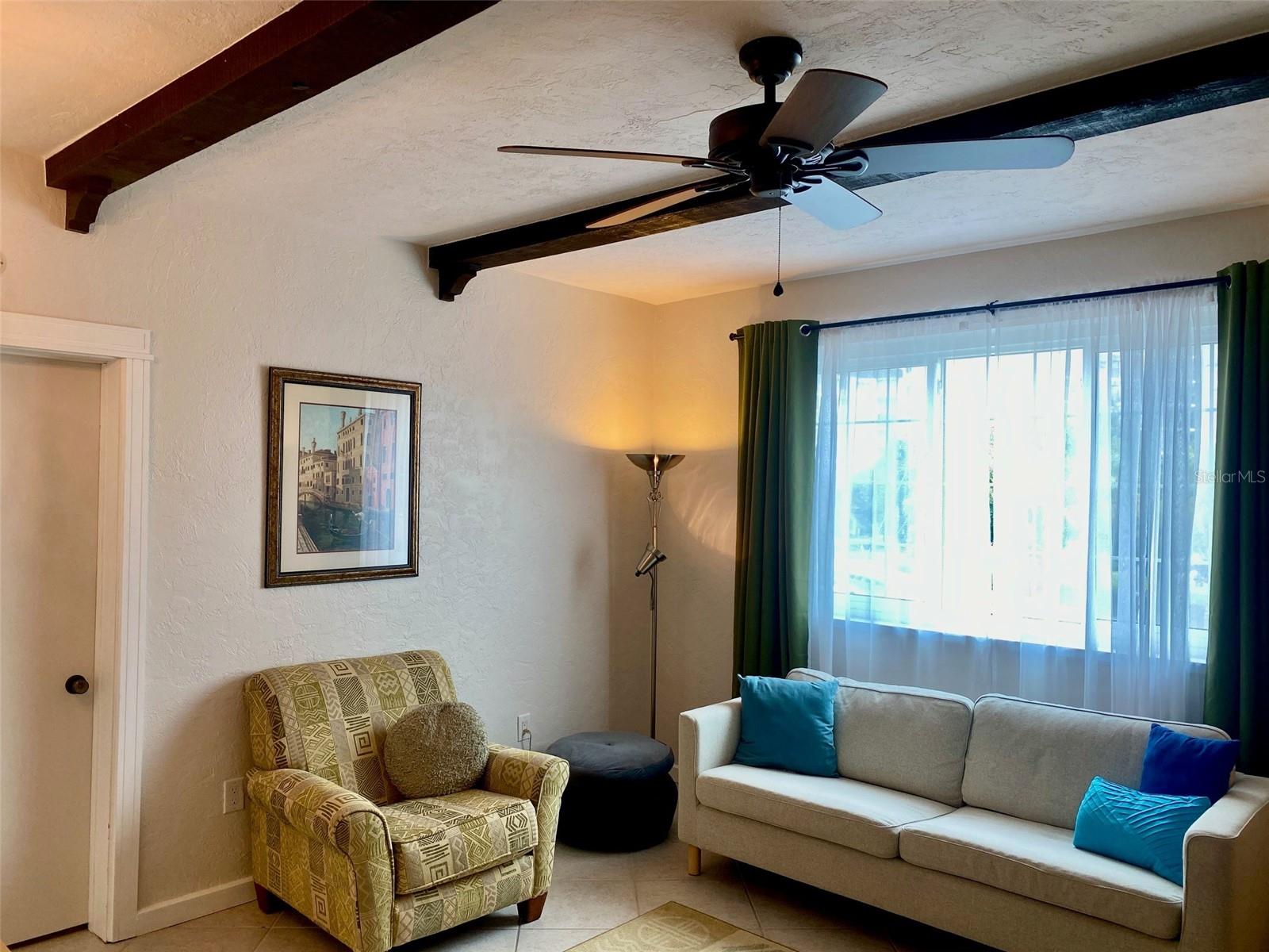 238 Tampa Ave W #6B, Venice, FL 34285 — photo 3 of 35