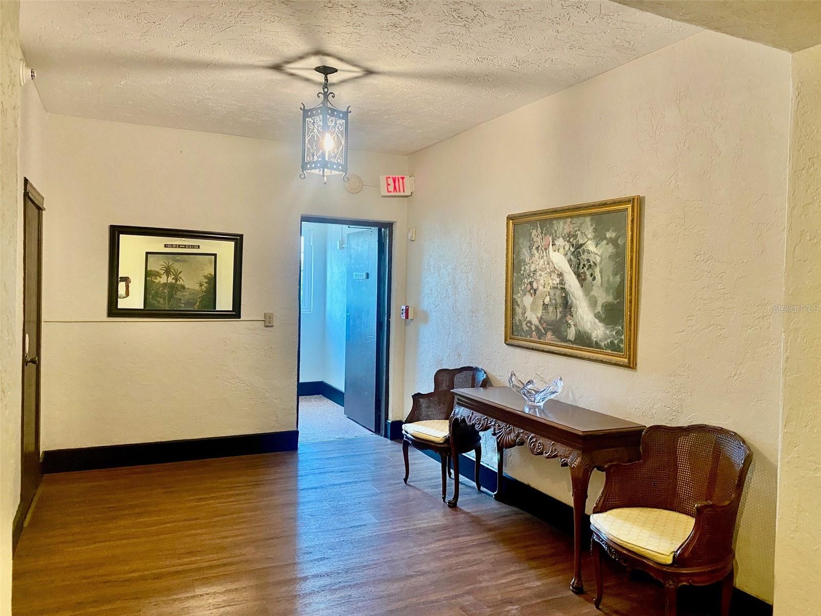 238 Tampa Ave W #6B, Venice, FL 34285 — photo 30 of 35