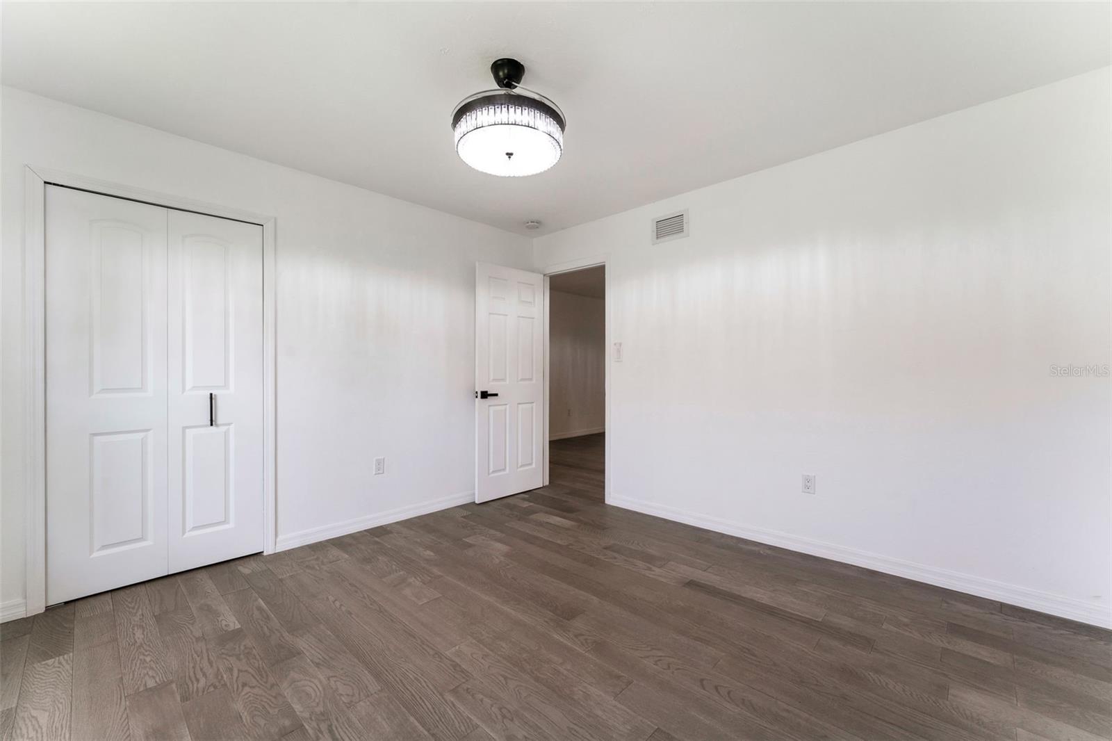 3rd Guest Bedroom