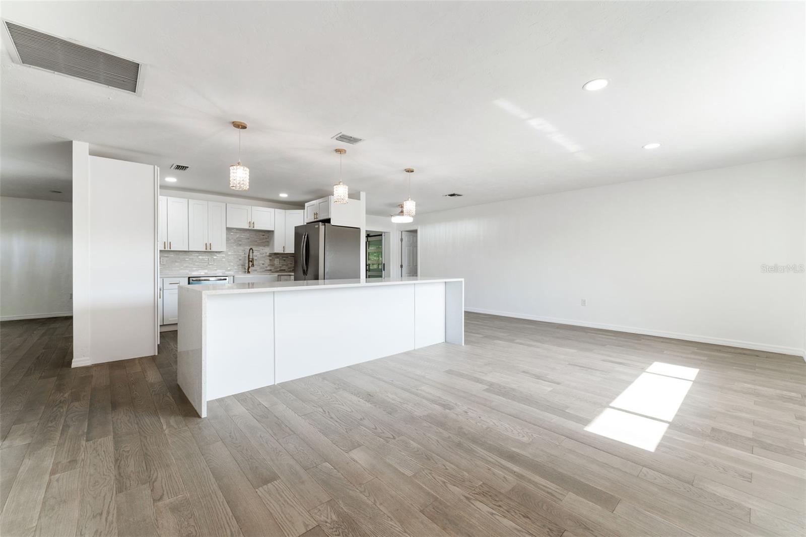 NEW KITCHEN