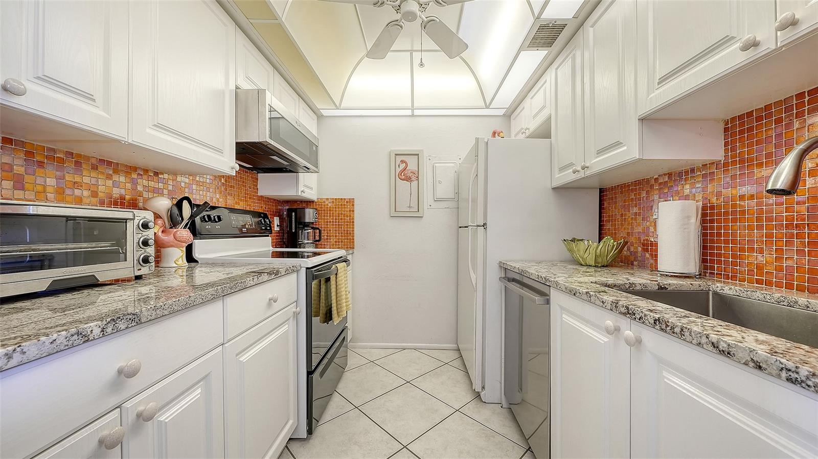 5641 Midnight Pass Rd #902, Sarasota, FL 34242 — photo 15 of 38
