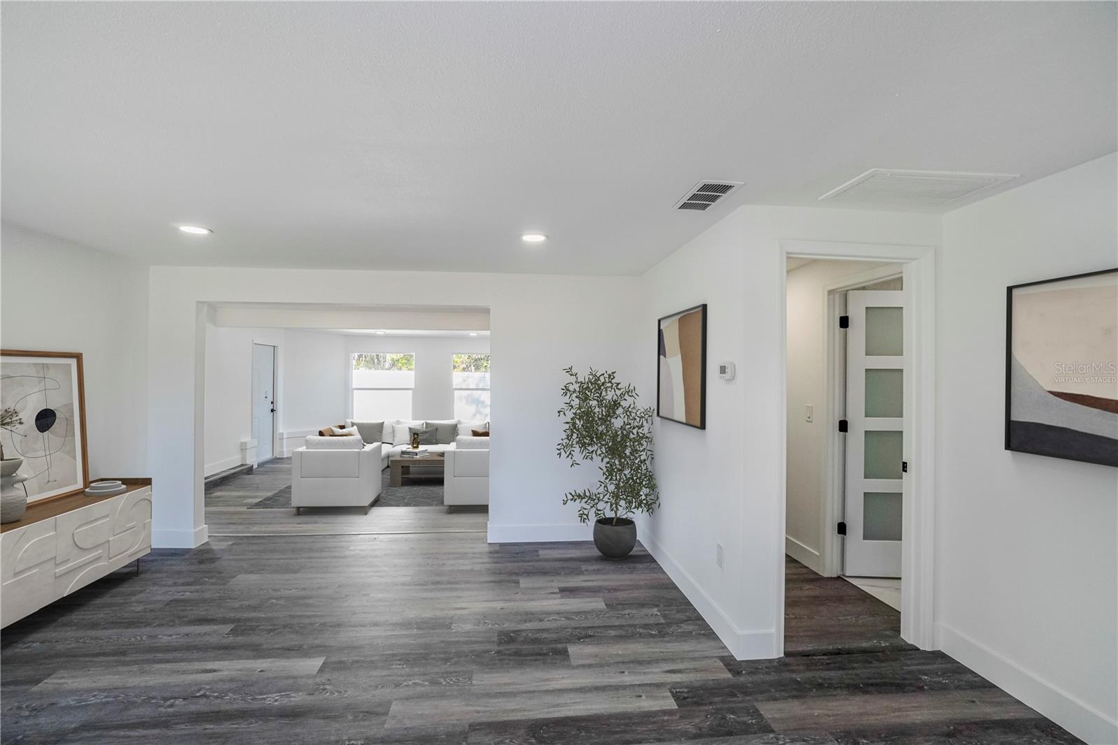 Virtually staged entry