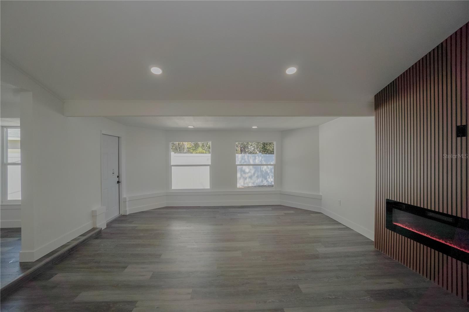 1797 Birch Dr, Venice, FL 34293 — photo 10 of 69