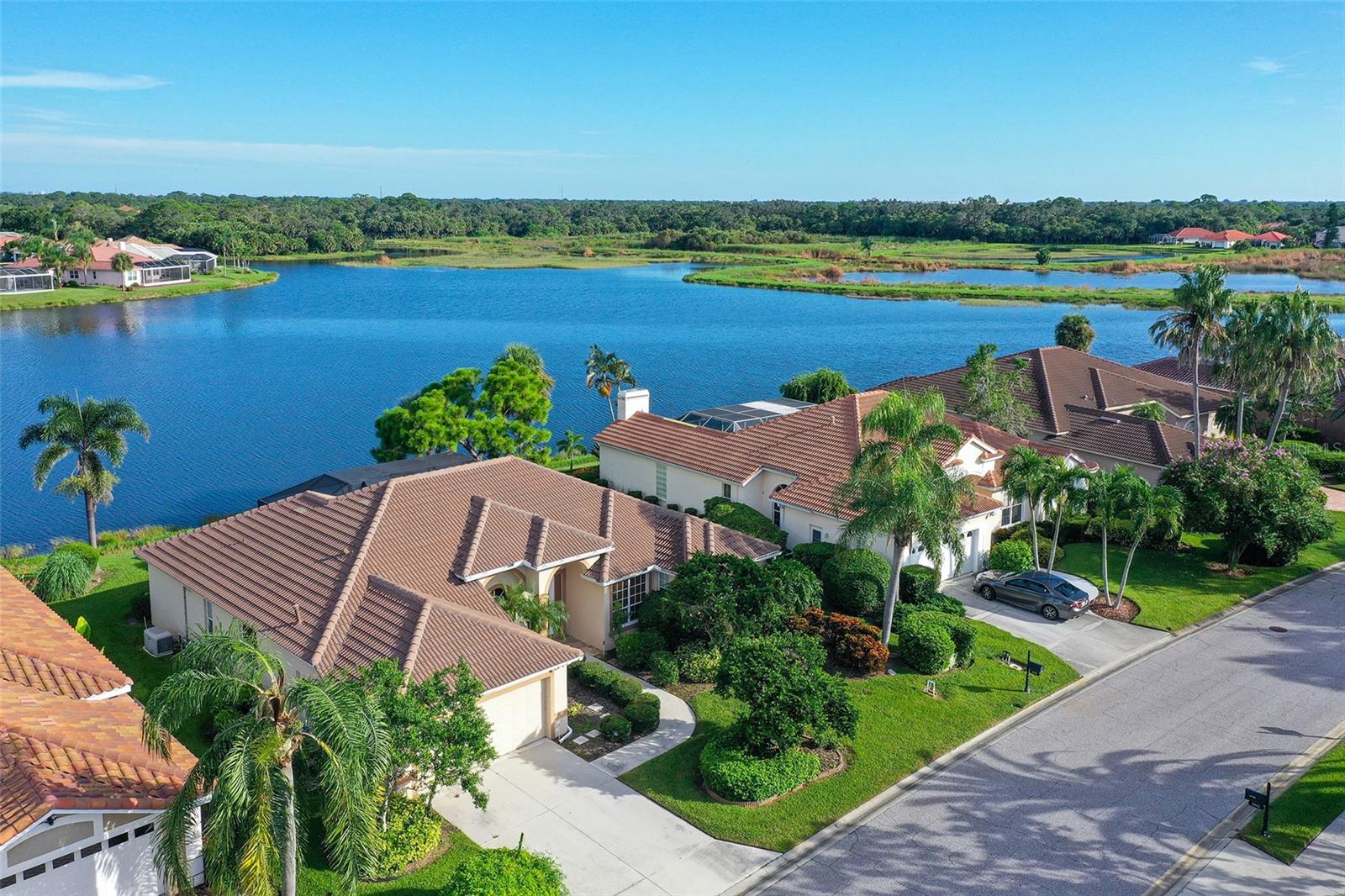 5113 Far Oak Cir, Sarasota, FL 34238 — photo 2 of 28