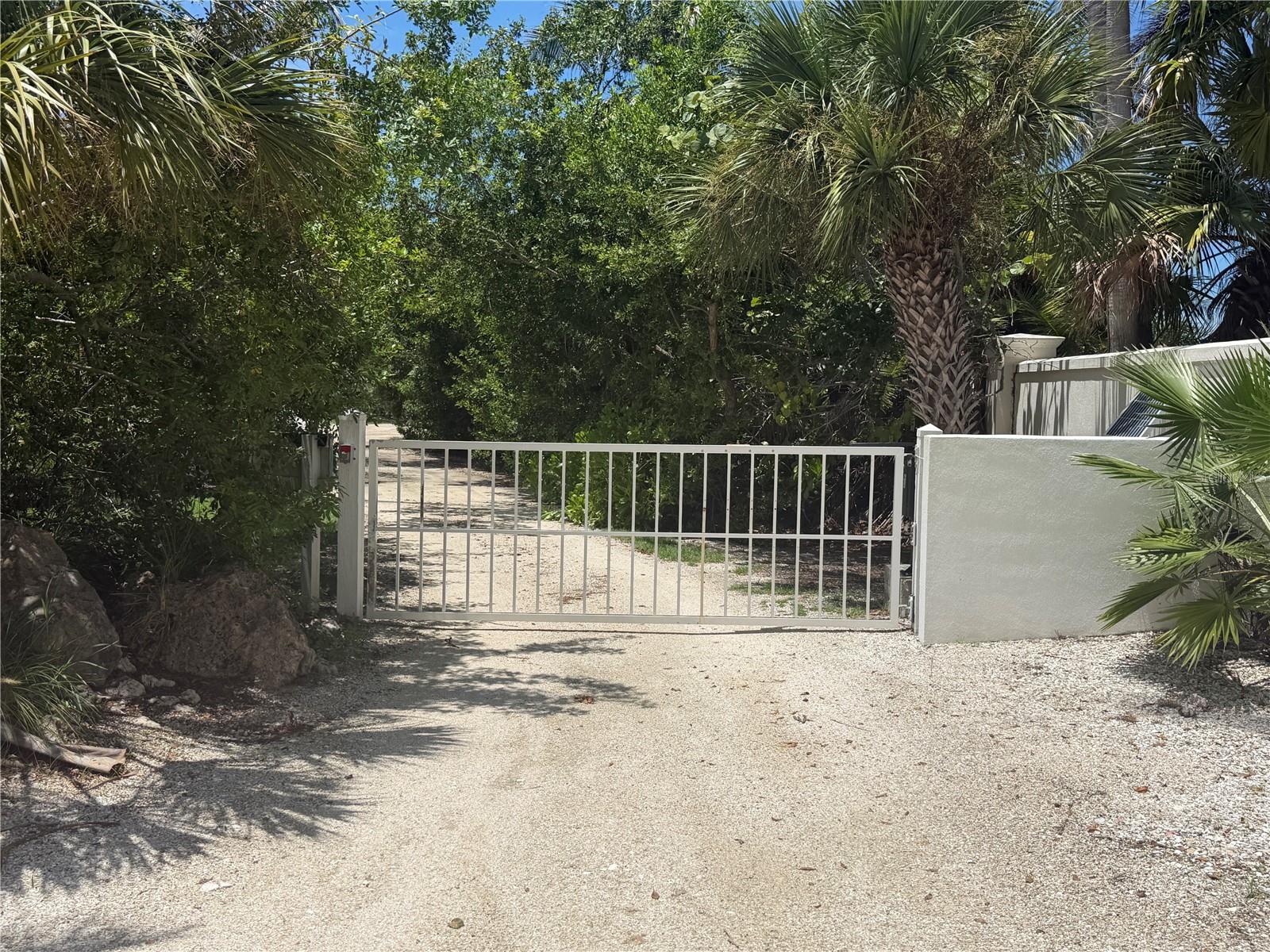 Lido Shores  exclusive, private deeded beach access point