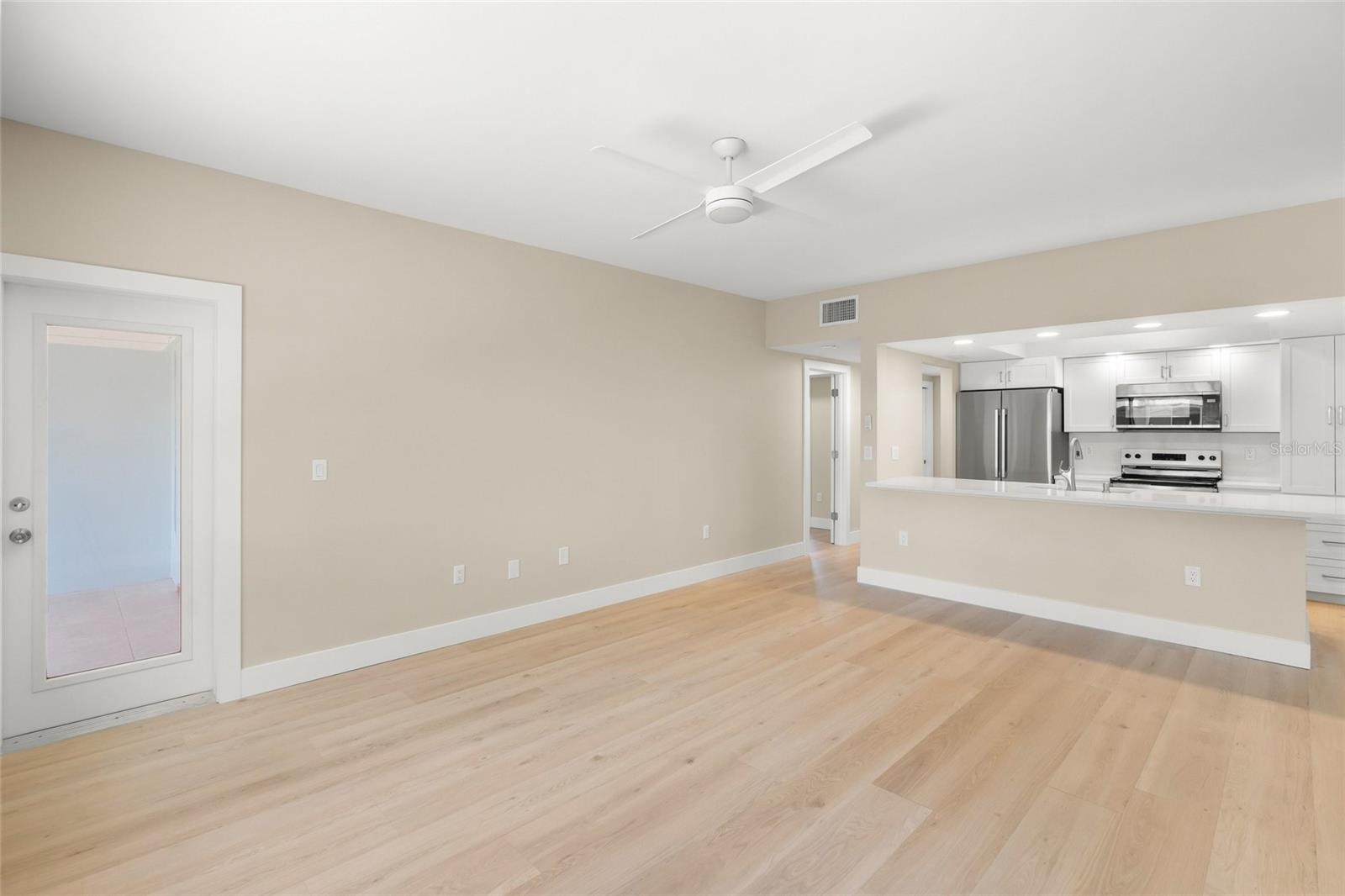 5823 Tidewood Ave #19, Sarasota, FL 34231 — photo 9 of 41