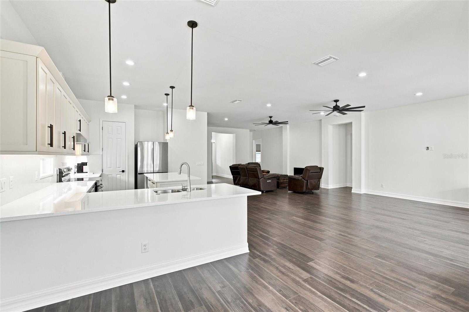 8146 Tropicaire Blvd, North Port, FL 34291 — photo 12 of 56