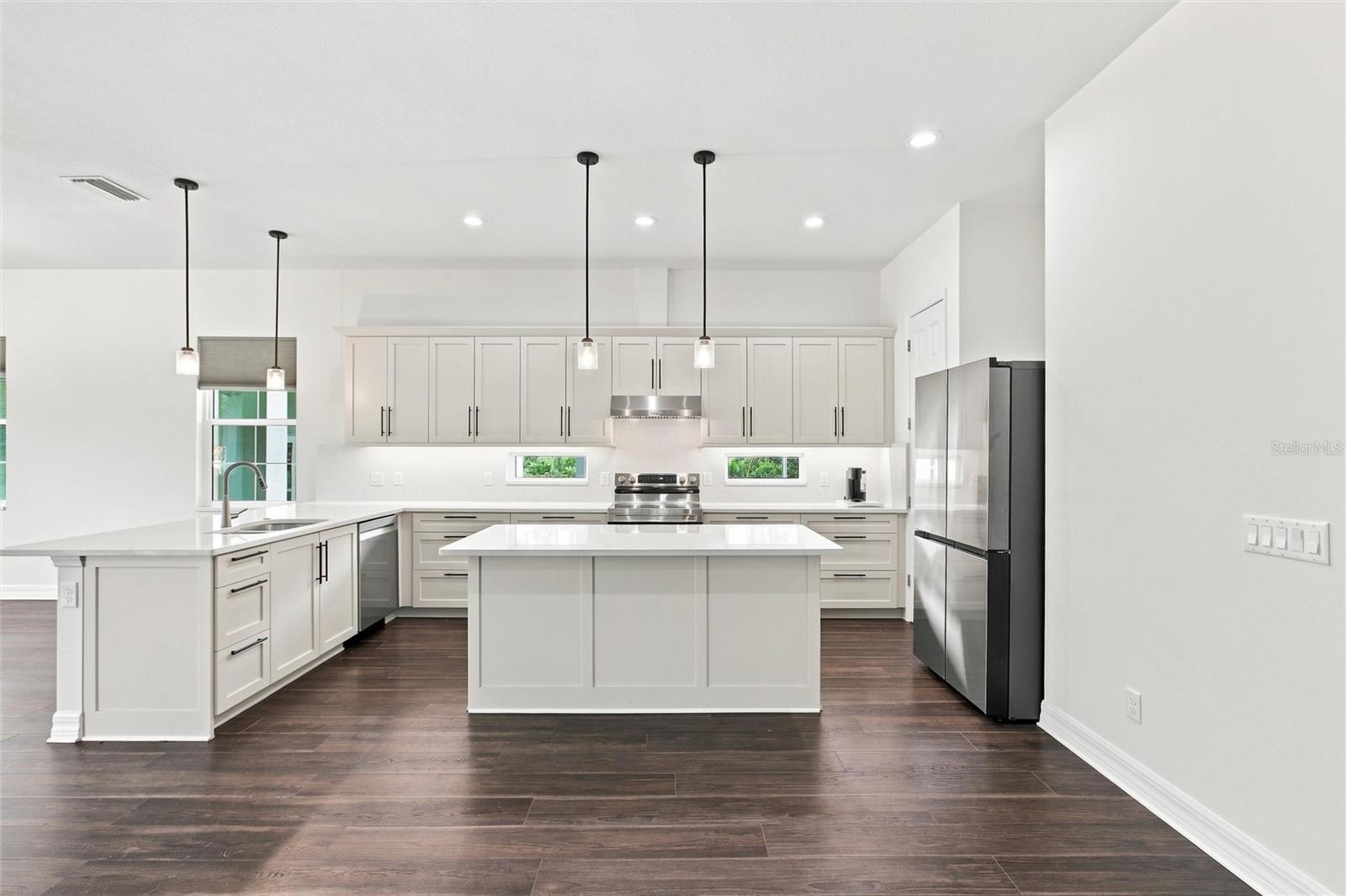 8146 Tropicaire Blvd, North Port, FL 34291 — photo 15 of 56