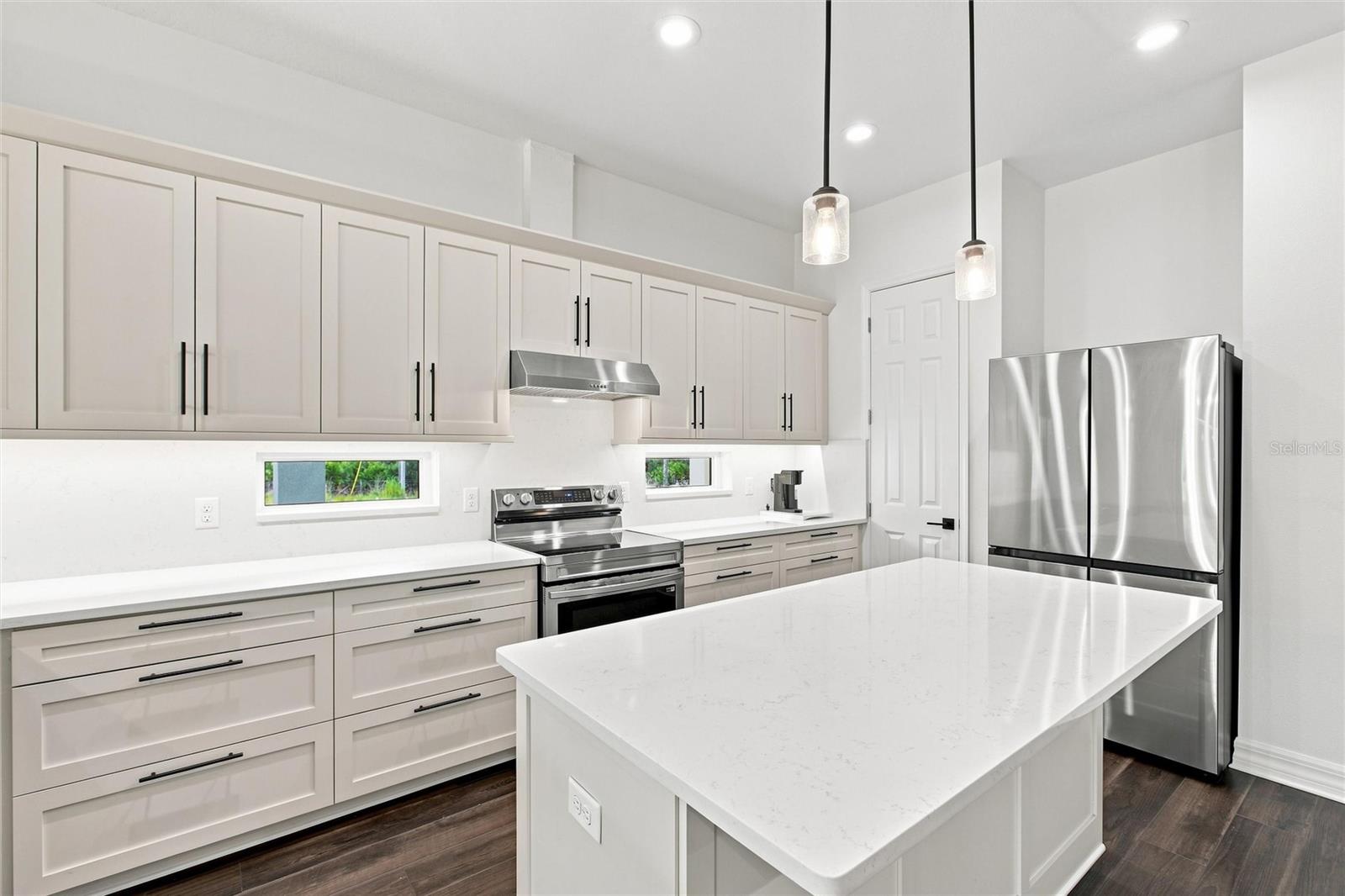 8146 Tropicaire Blvd, North Port, FL 34291 — photo 16 of 56