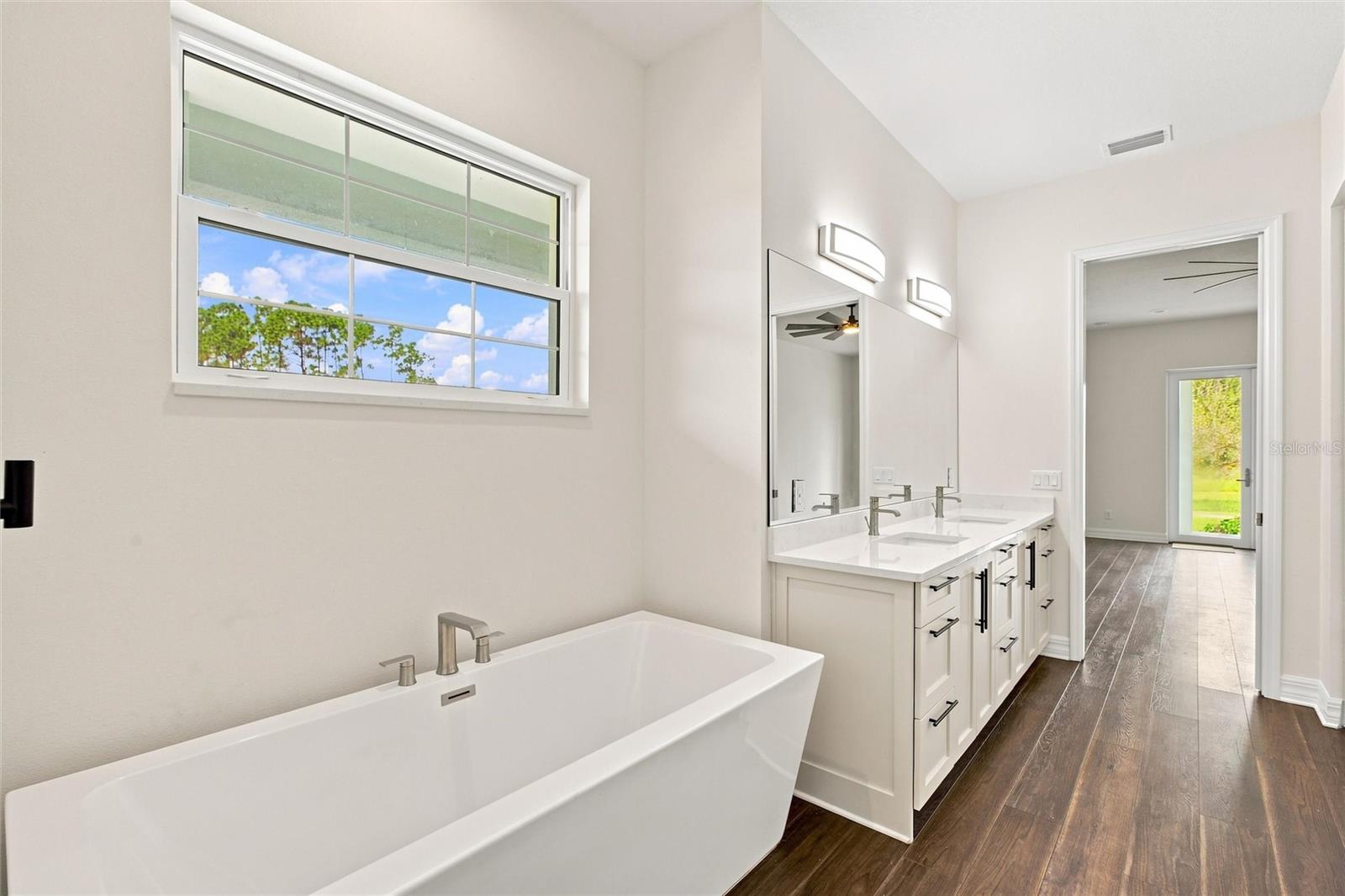8146 Tropicaire Blvd, North Port, FL 34291 — photo 32 of 56