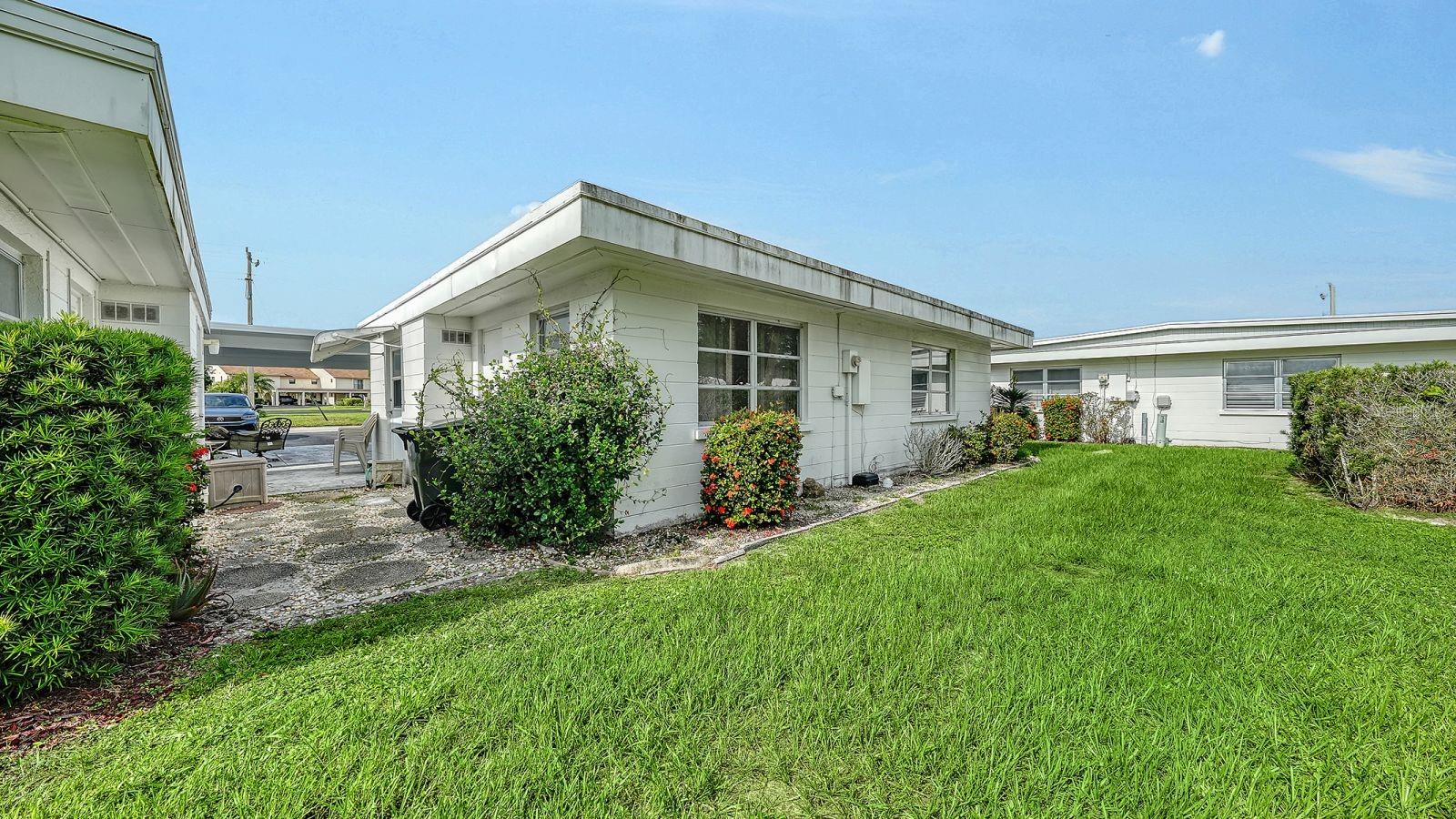 1523 Lakeside Dr #15, Venice, FL 34293 — photo 28 of 44