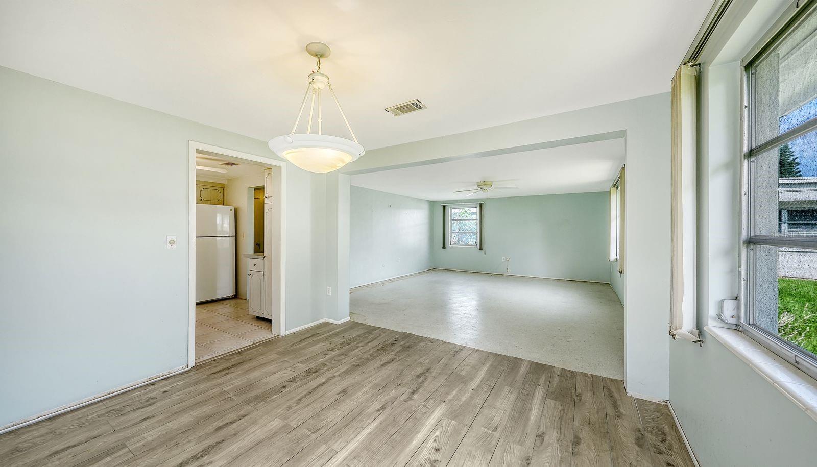 1523 Lakeside Dr #15, Venice, FL 34293 — photo 7 of 44