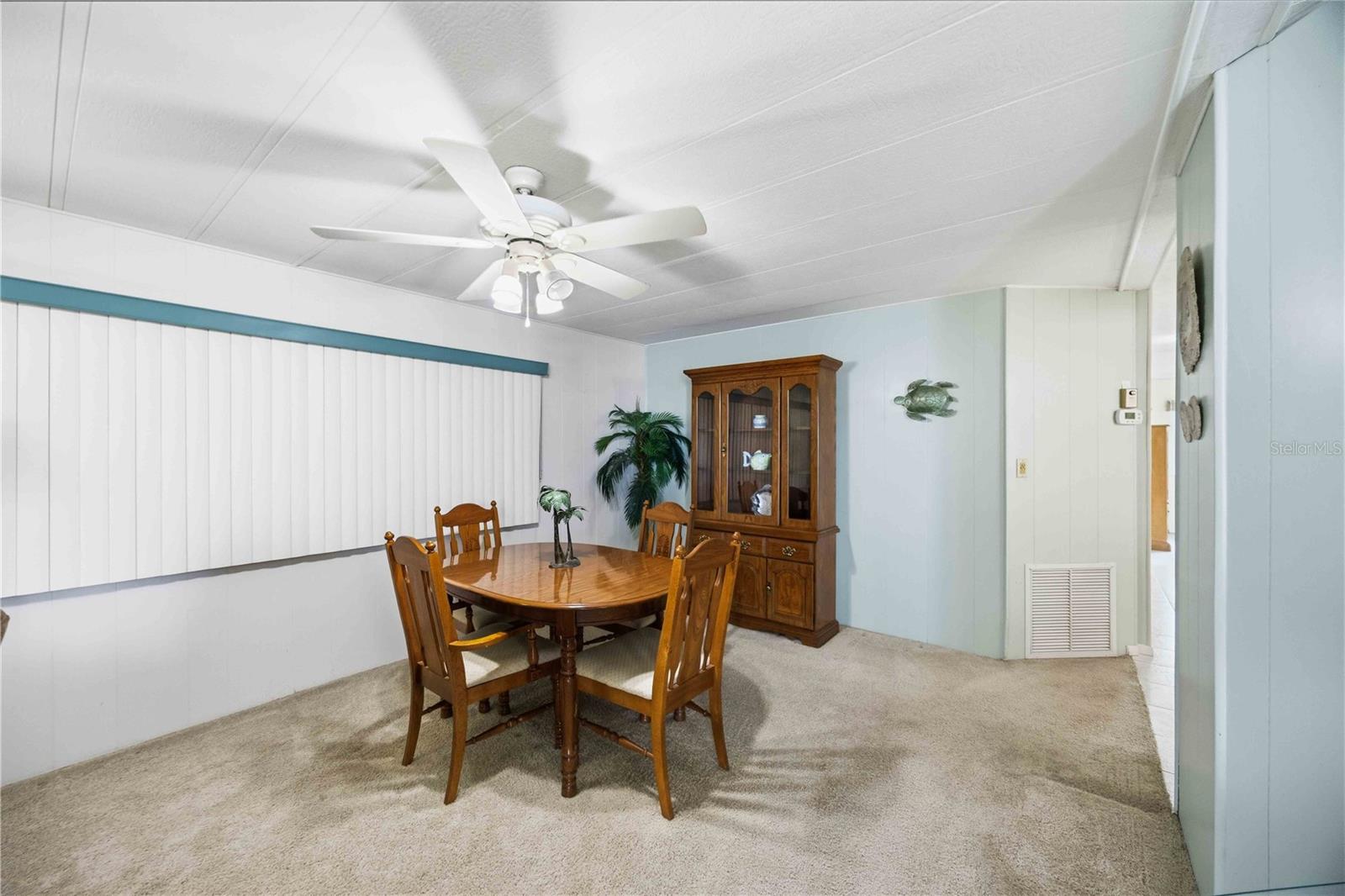 16 N Granada Plz, Englewood, FL 34223 — photo 6 of 39
