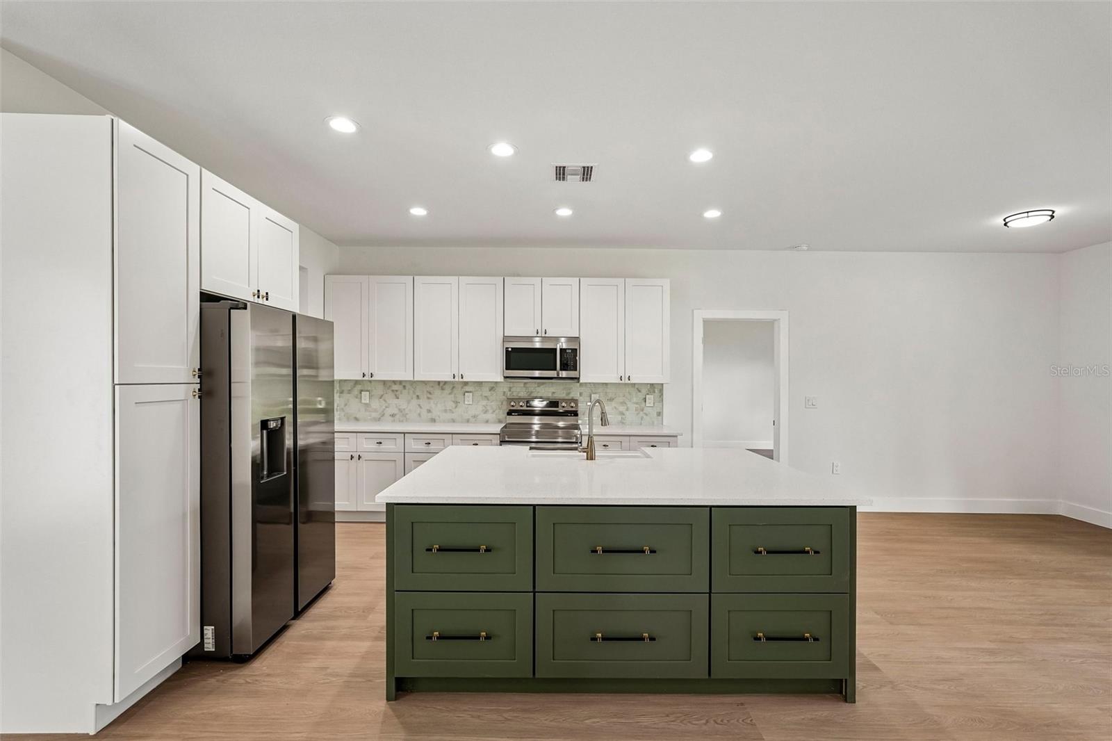 2234 Jameson Ave, North Port, FL 34286 — photo 12 of 38