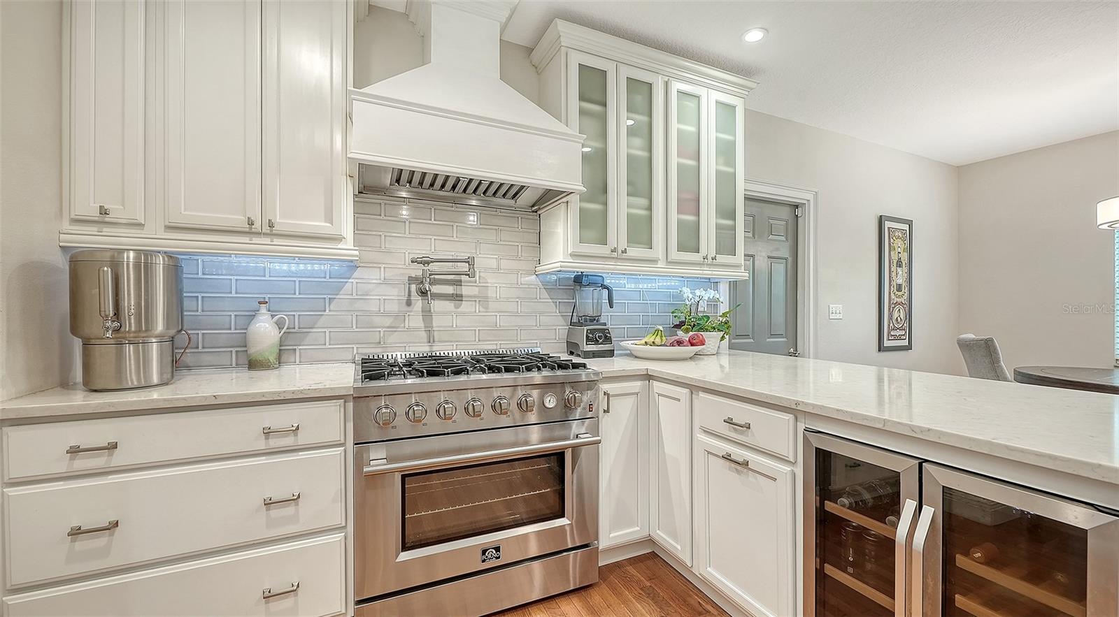 1685 6th St, Sarasota, FL 34236 — photo 14 of 60