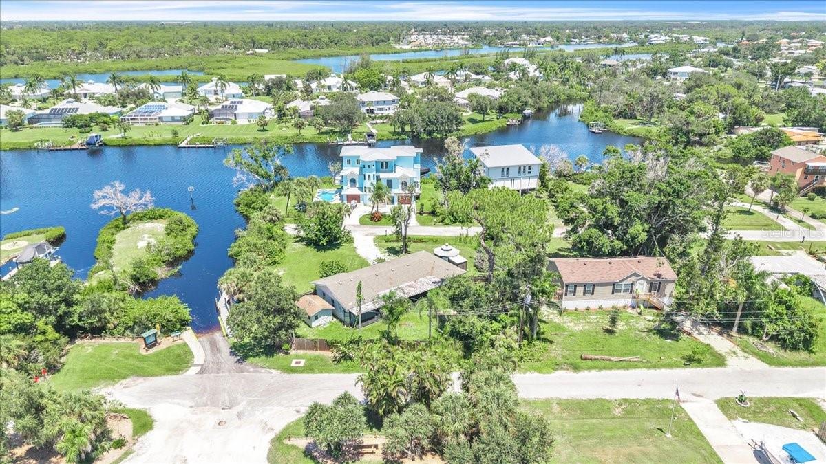 807 Lucille Ave, Nokomis, FL 34275 — photo 33 of 45