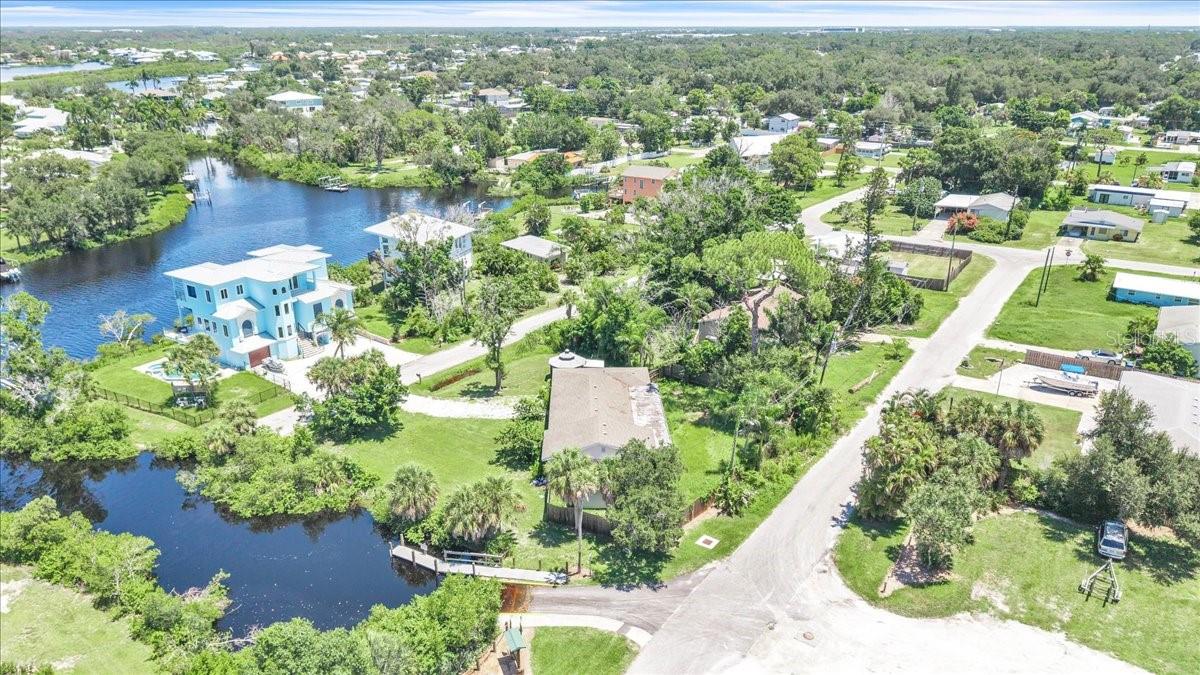 807 Lucille Ave, Nokomis, FL 34275 — photo 35 of 45