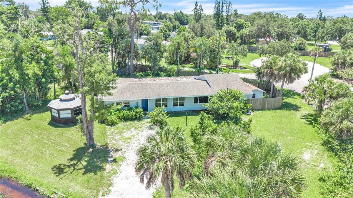 807 Lucille Ave, Nokomis, FL 34275 — photo 40 of 45