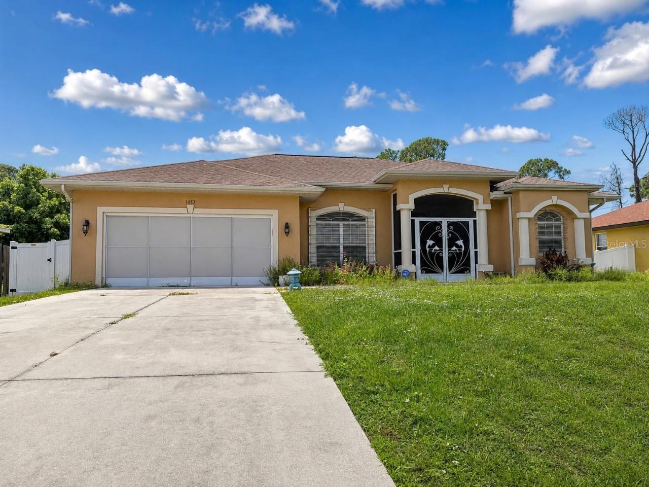 1487 Evangelina Ln, North Port, FL 34286 — photo 1 of 37